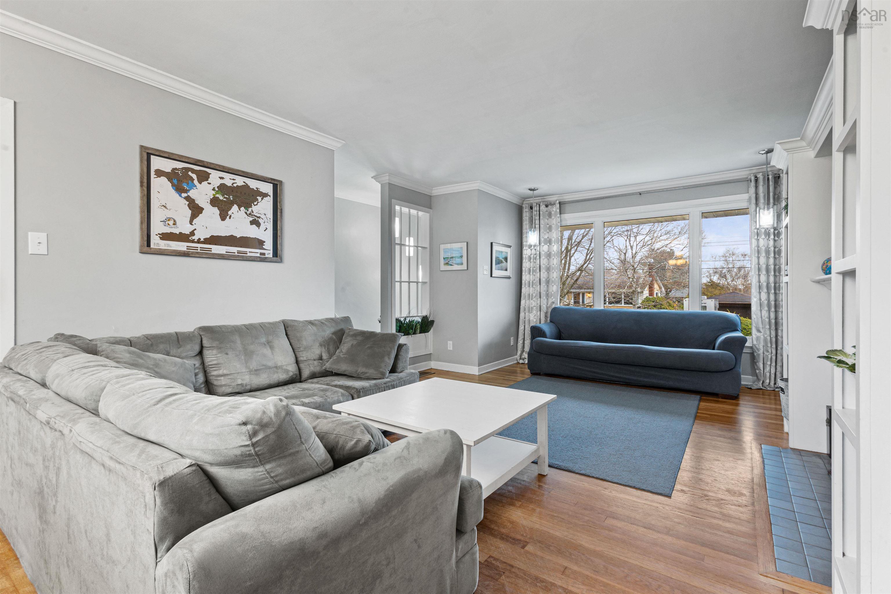 $584,900.00: 30 Anderson Street, Dartmouth