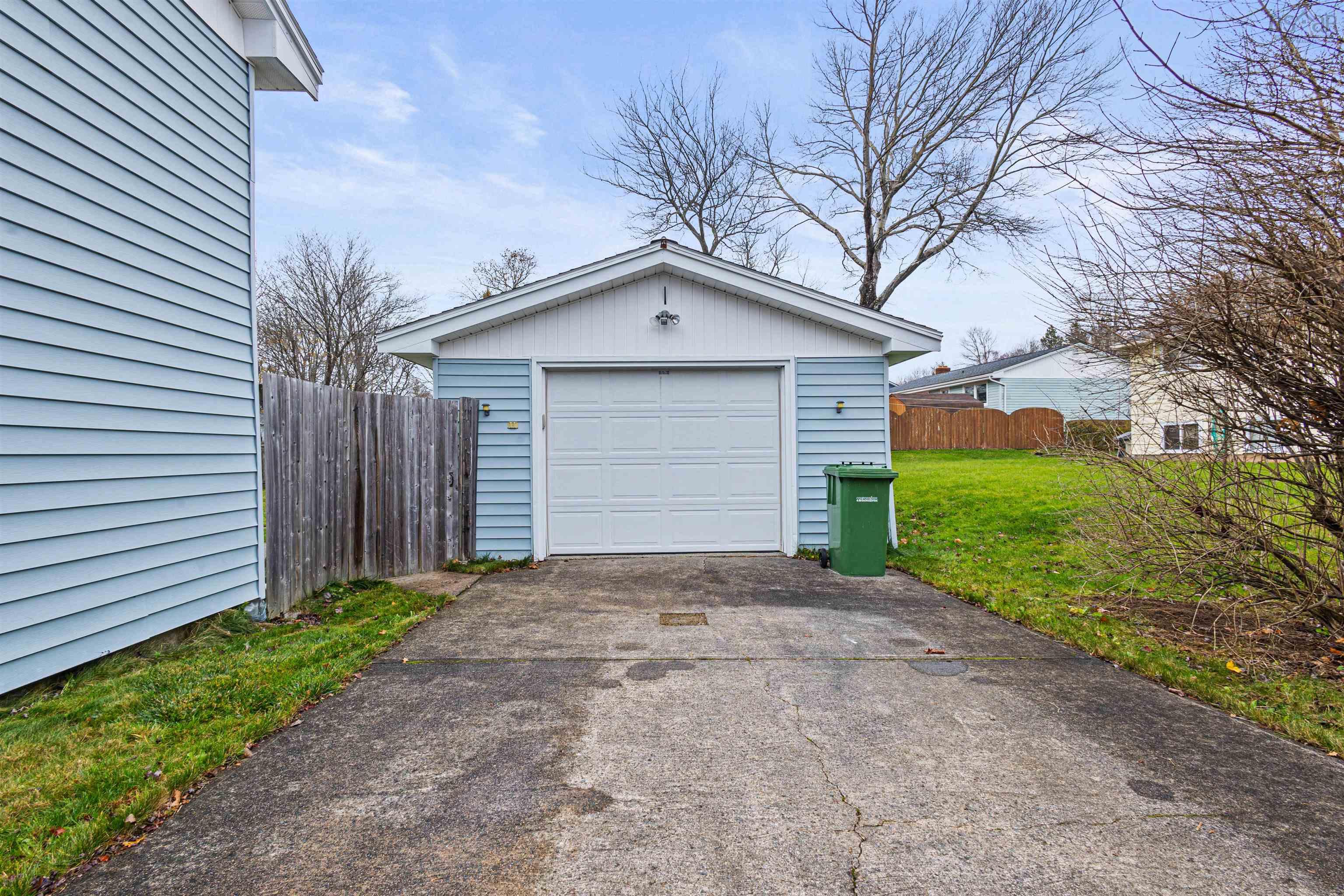 $584,900.00: 30 Anderson Street, Dartmouth