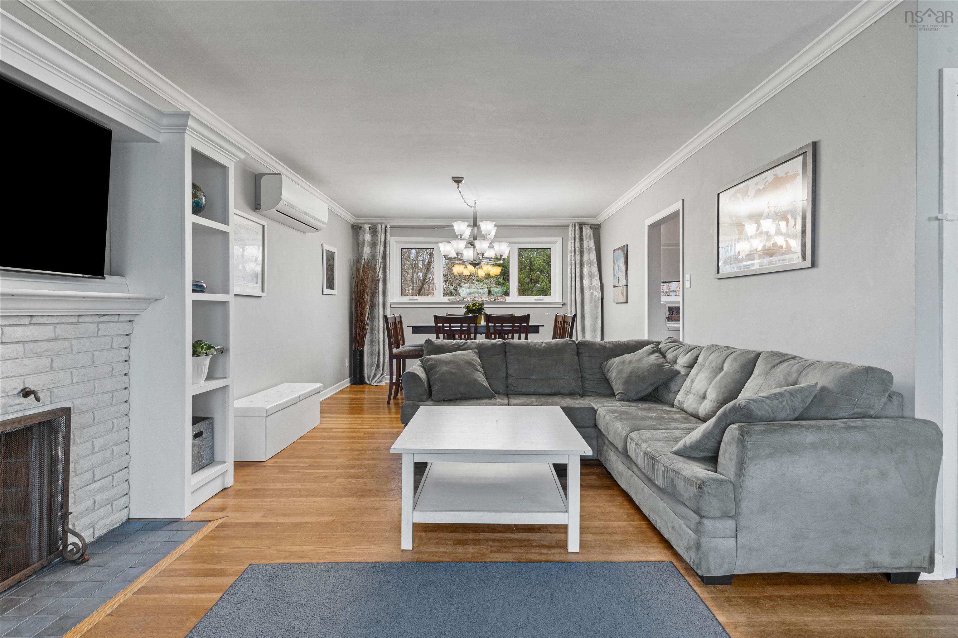 $584,900.00: 30 Anderson Street, Dartmouth