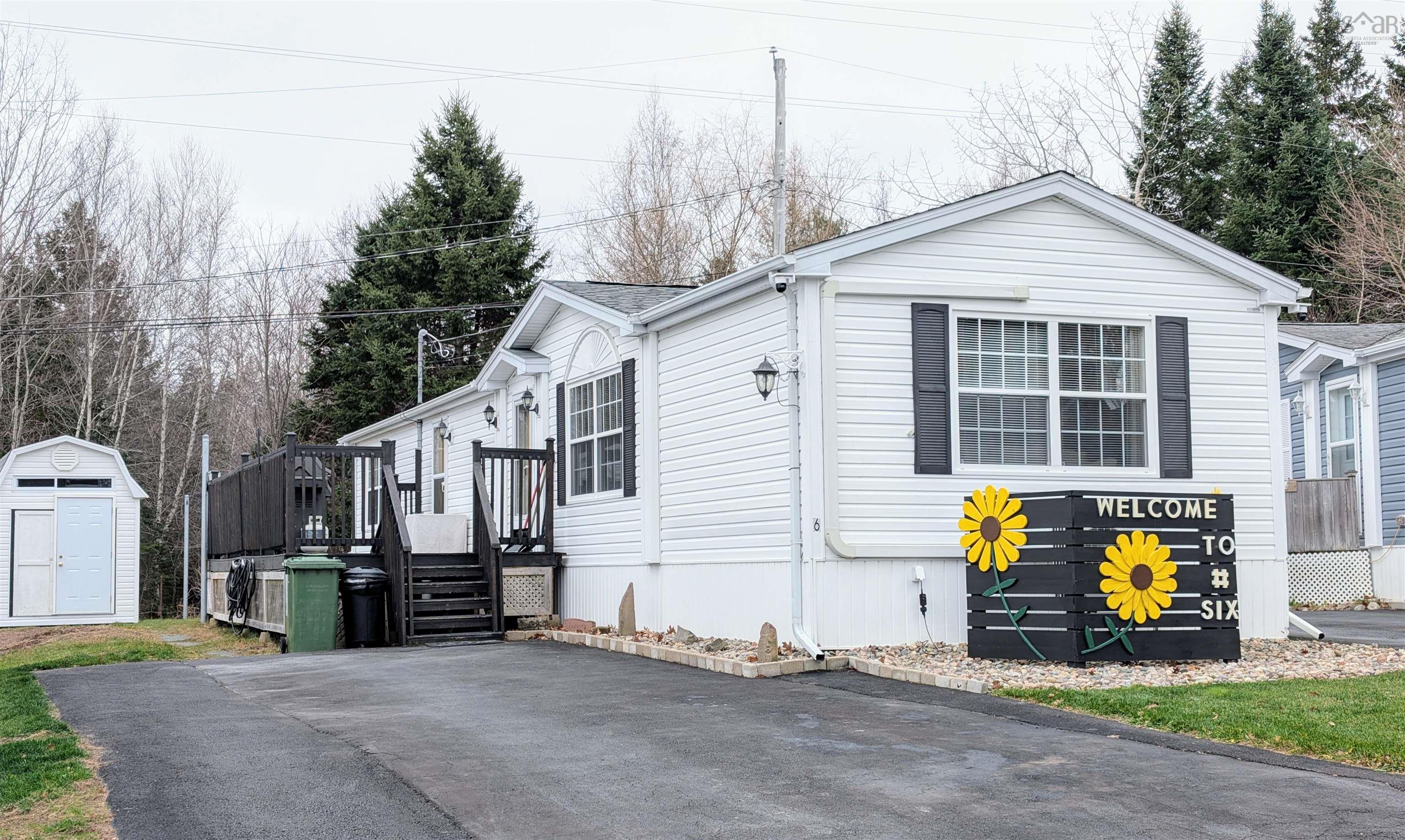 $259,900.00: 6 Lynn Court, Lower Sackville
