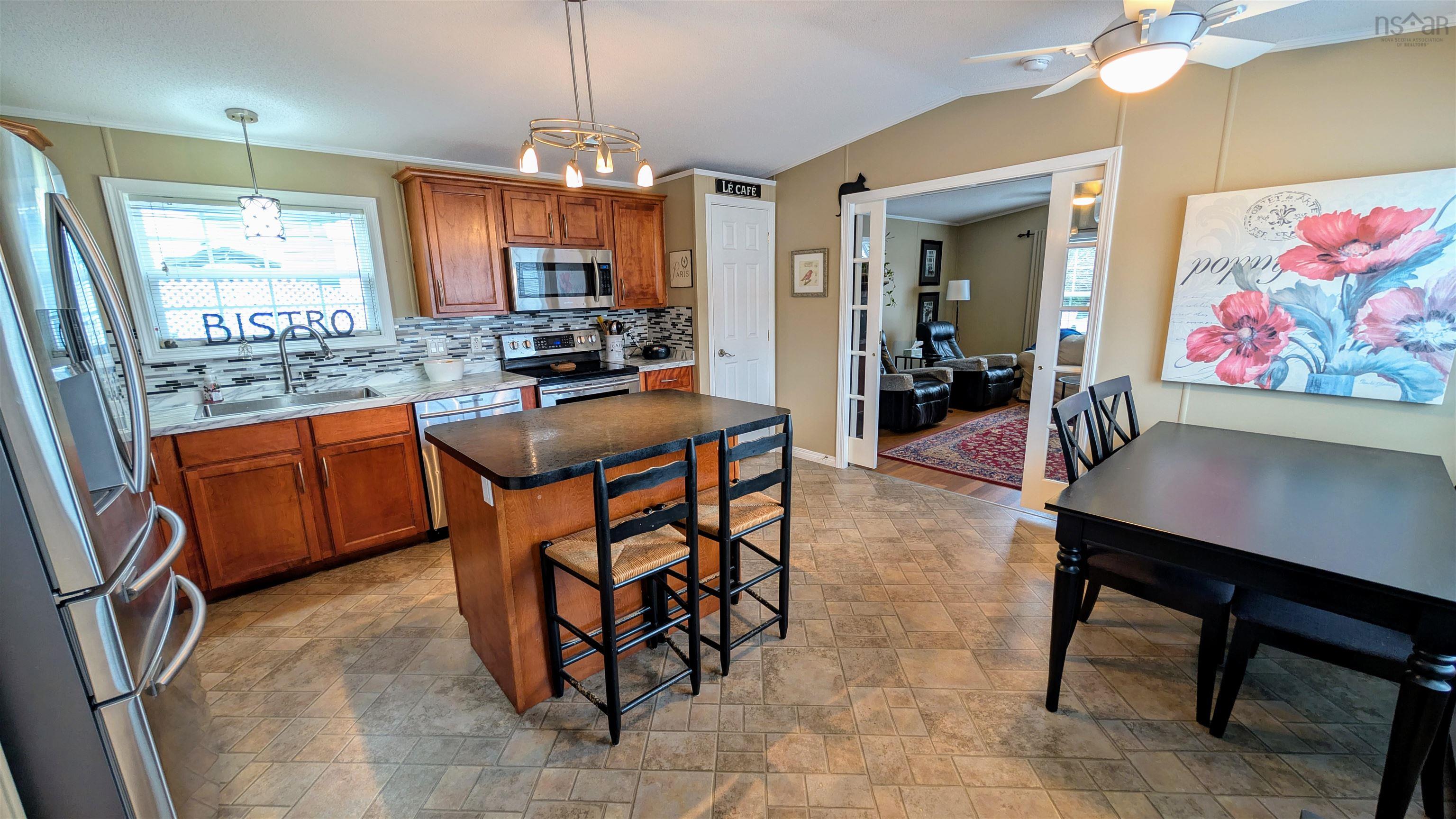 $259,900.00: 6 Lynn Court, Lower Sackville