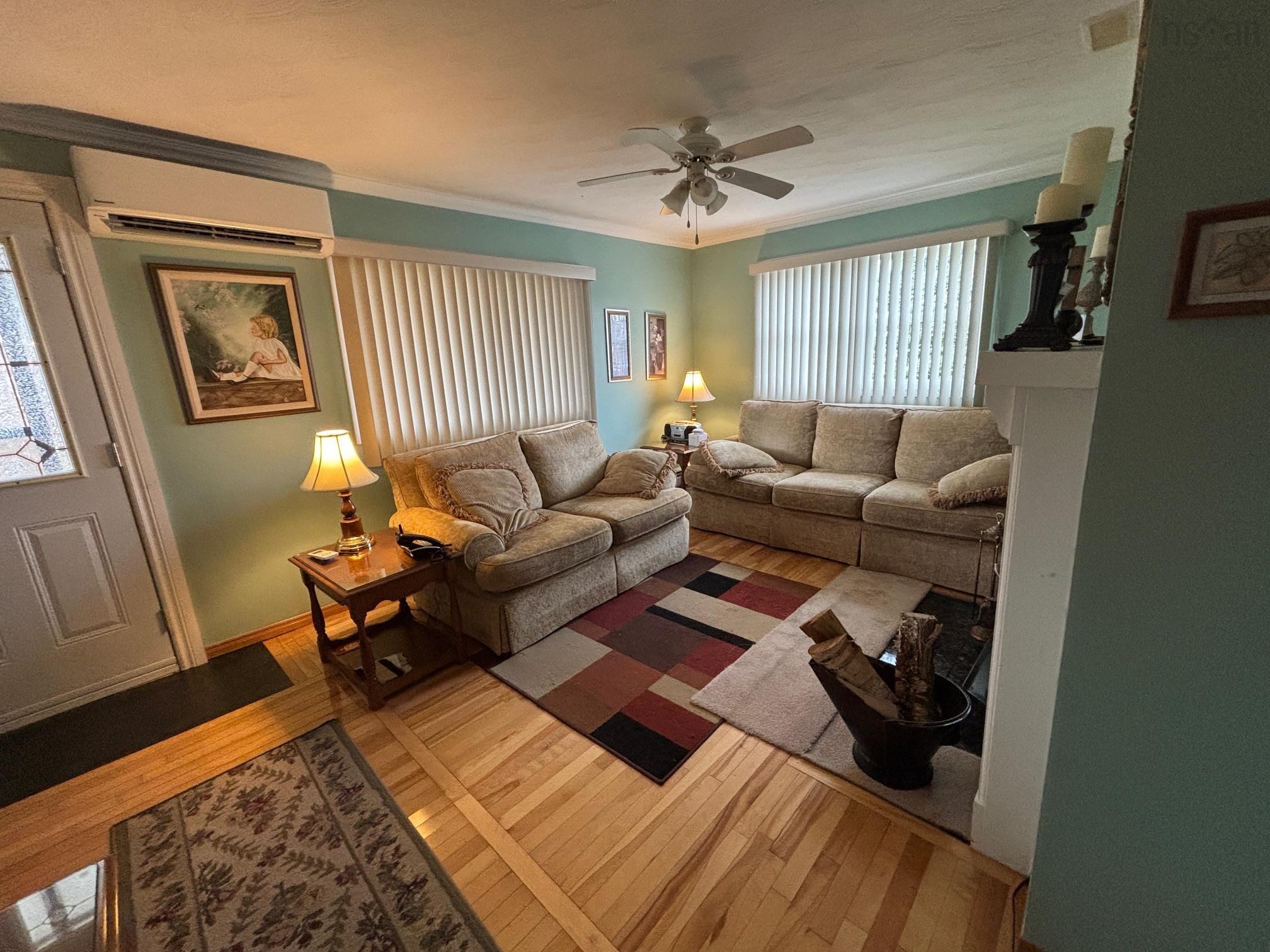 $149,900.00: 494 Ninth Street, New Waterford