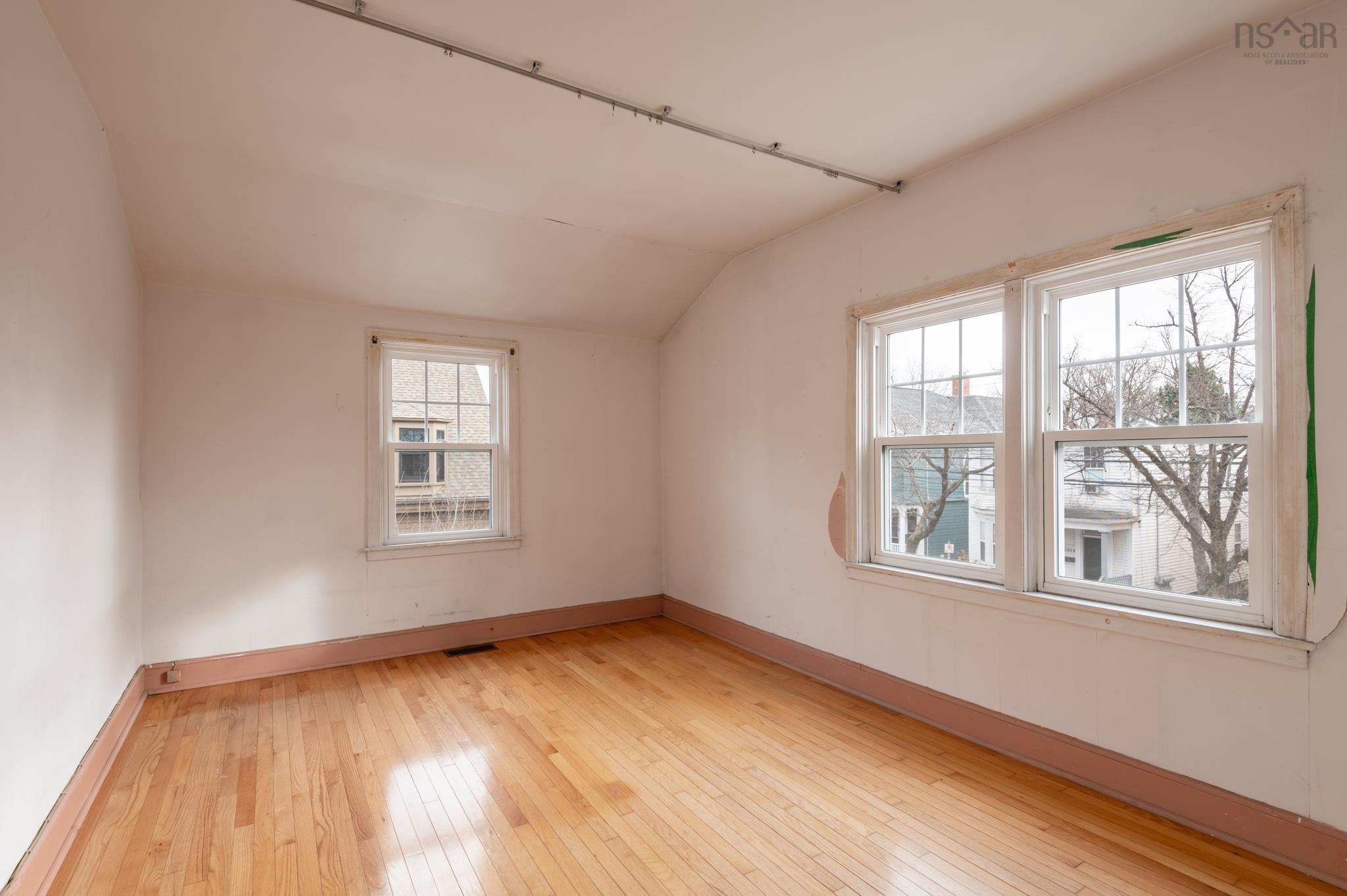 $549,000.00: 6019 South Street, Halifax