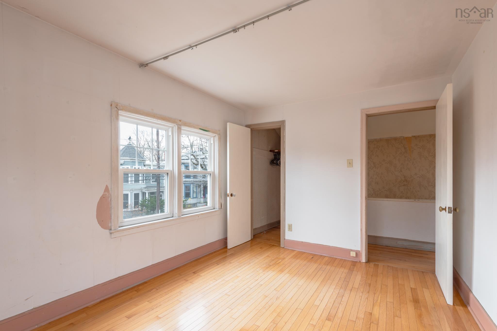 $549,000.00: 6019 South Street, Halifax