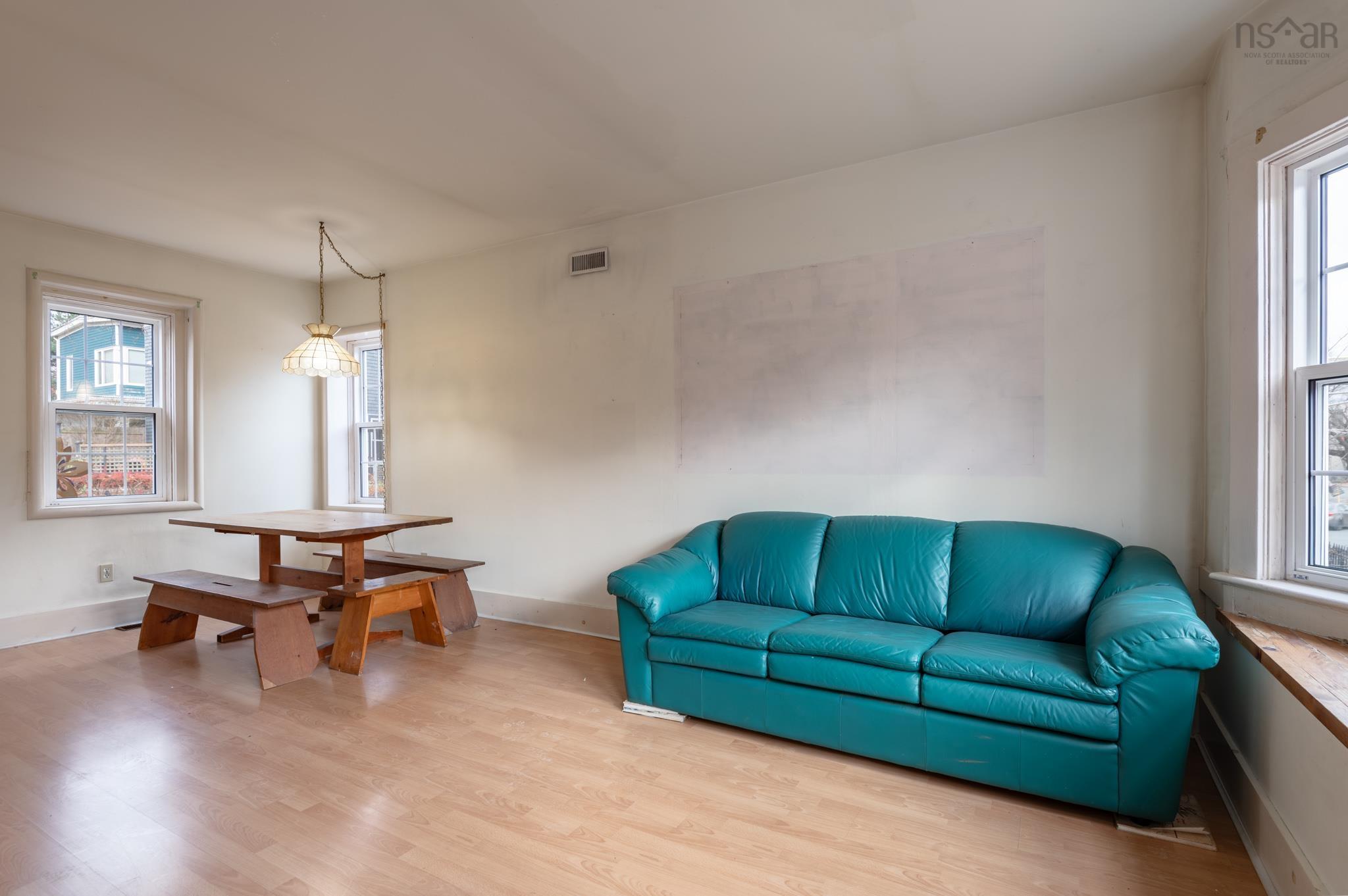 $549,000.00: 6019 South Street, Halifax