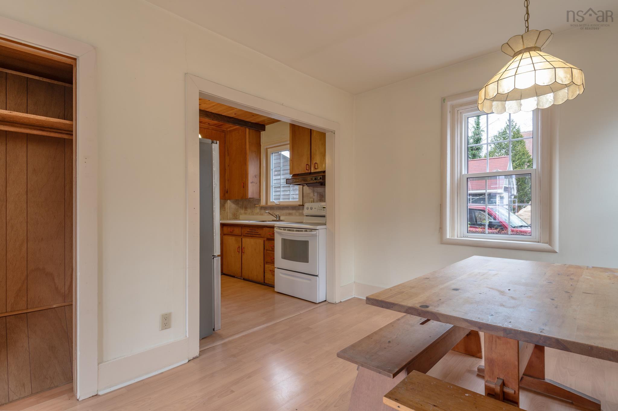 $549,000.00: 6019 South Street, Halifax