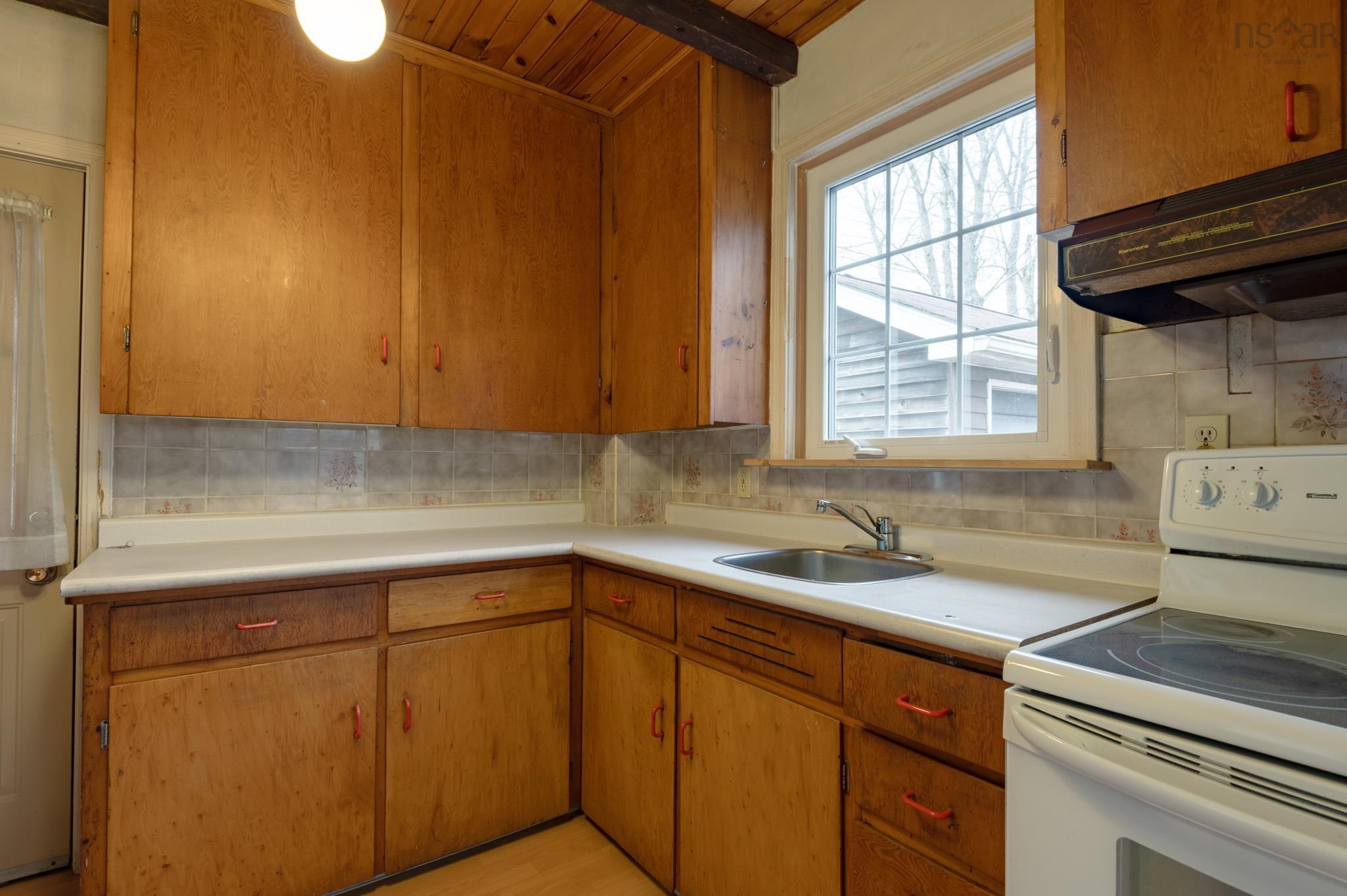 $549,000.00: 6019 South Street, Halifax