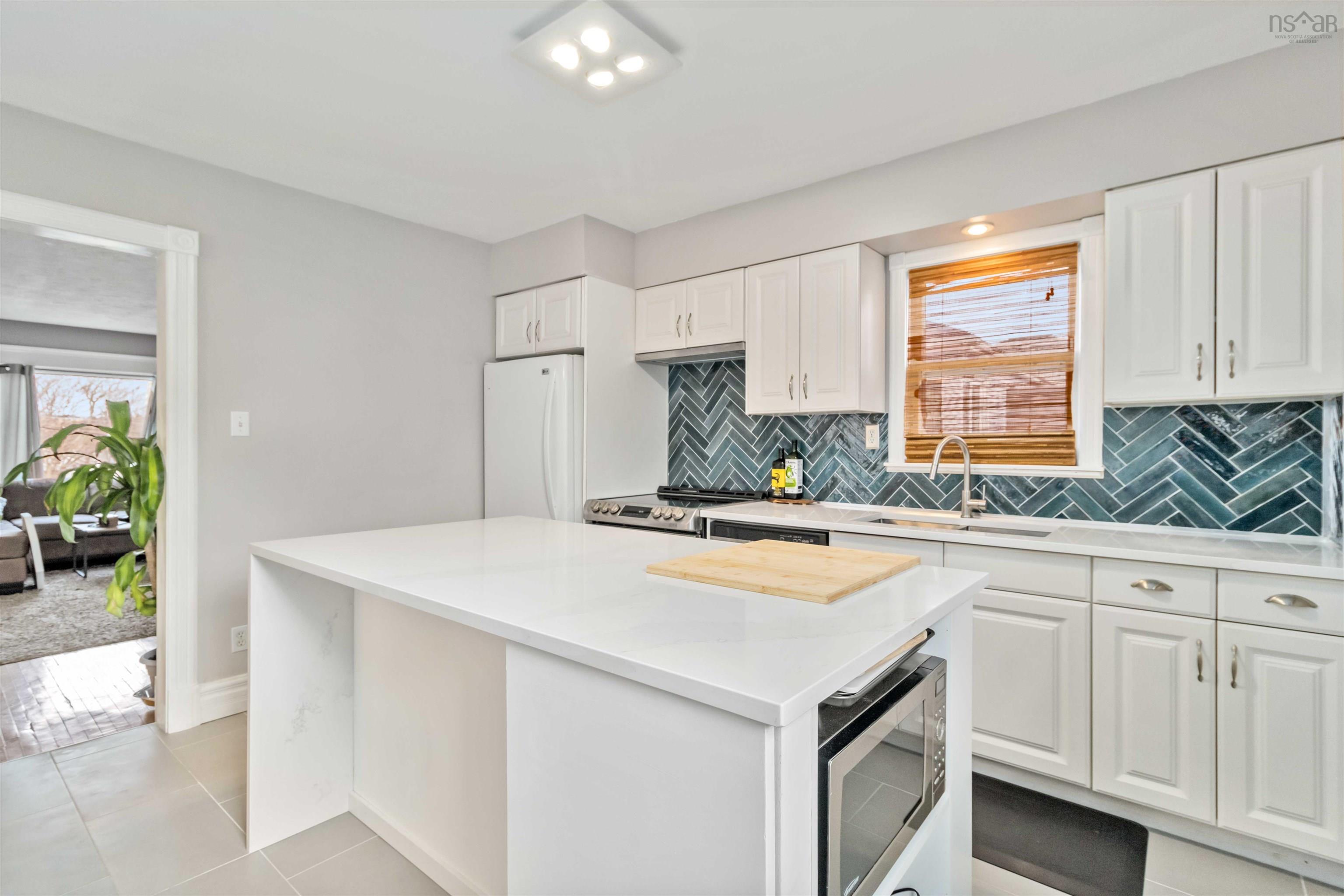 $769,900.00: 36 Sunnybrae Avenue, Halifax