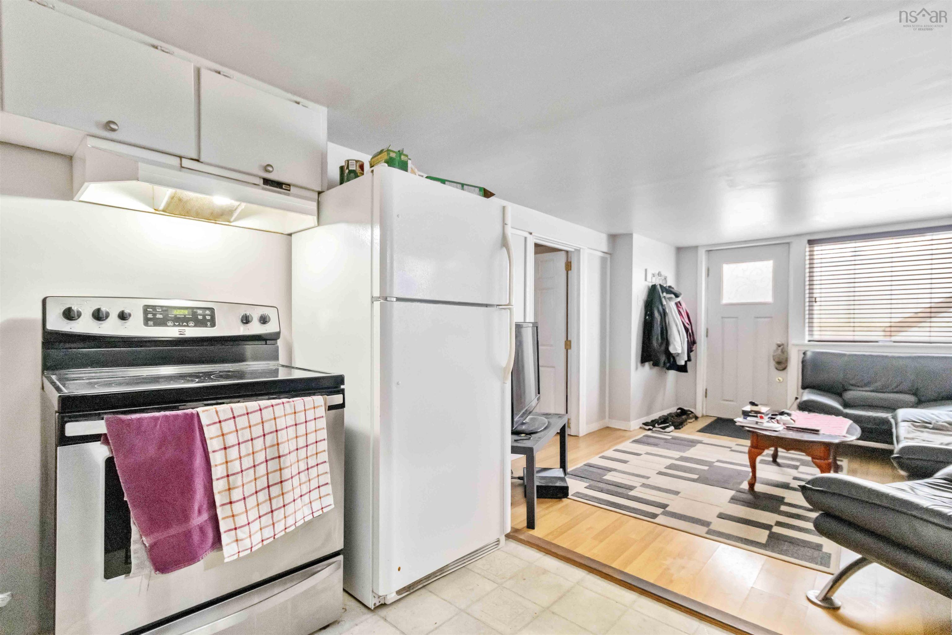 $769,900.00: 36 Sunnybrae Avenue, Halifax