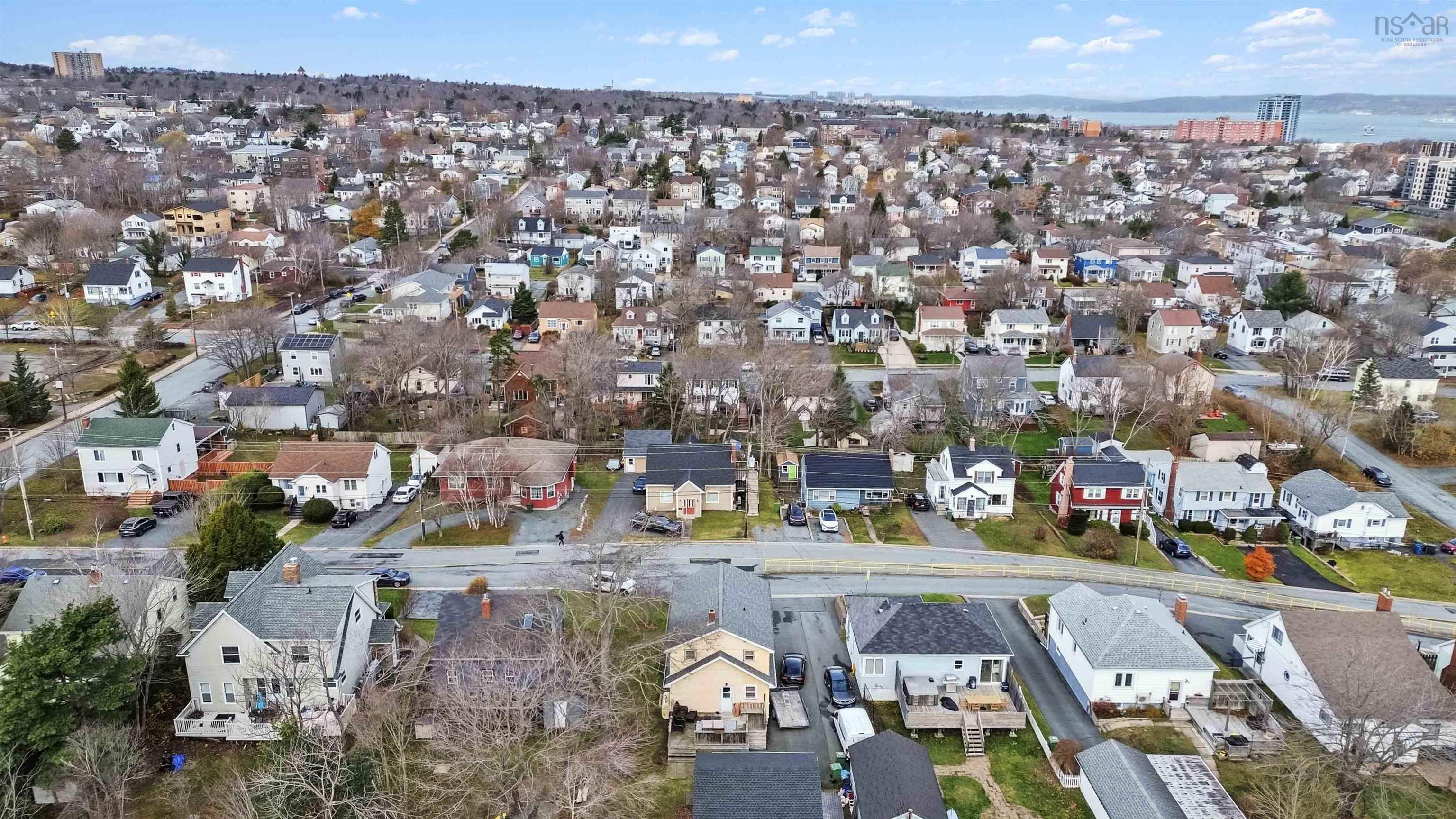 $769,900.00: 36 Sunnybrae Avenue, Halifax