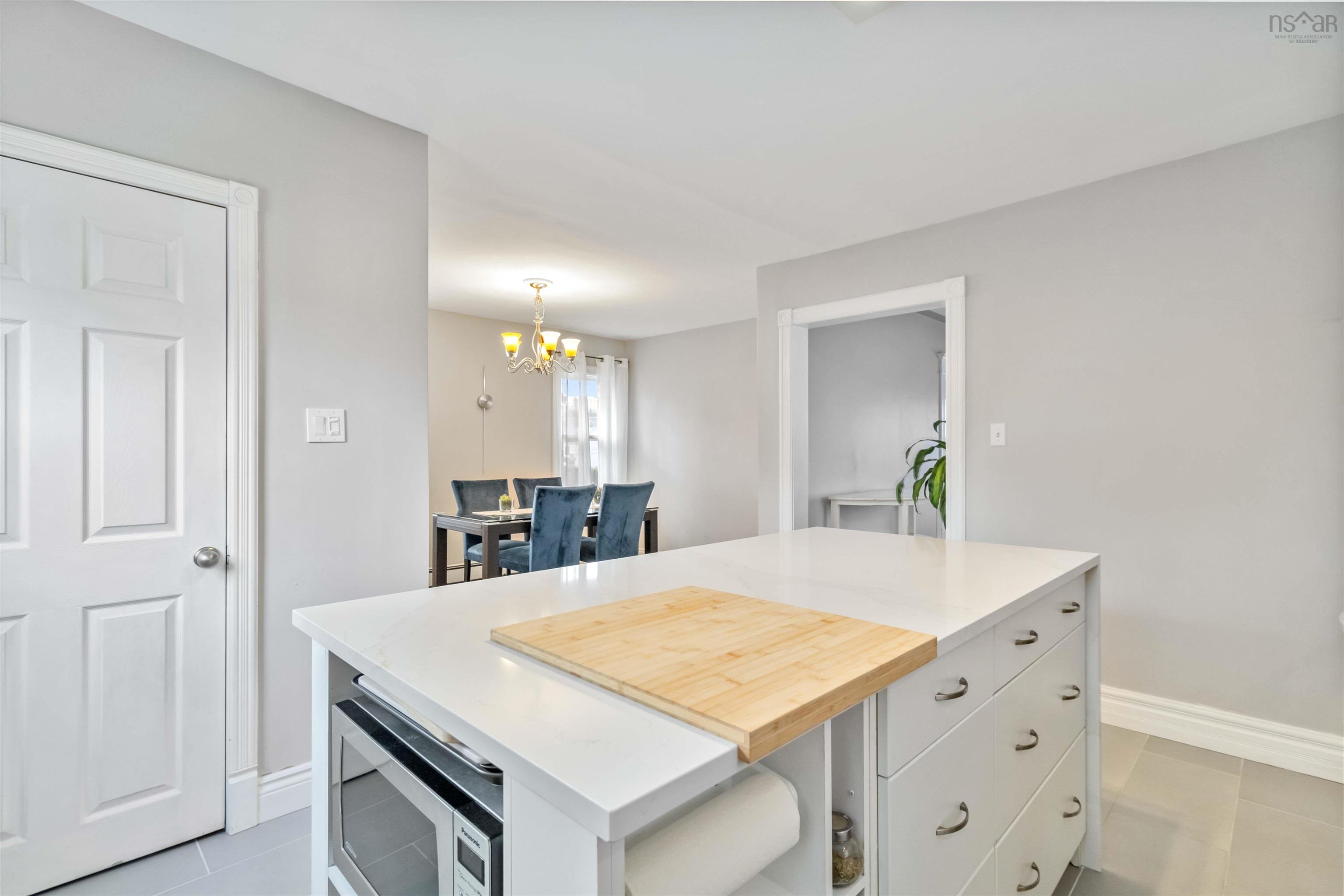 $769,900.00: 36 Sunnybrae Avenue, Halifax