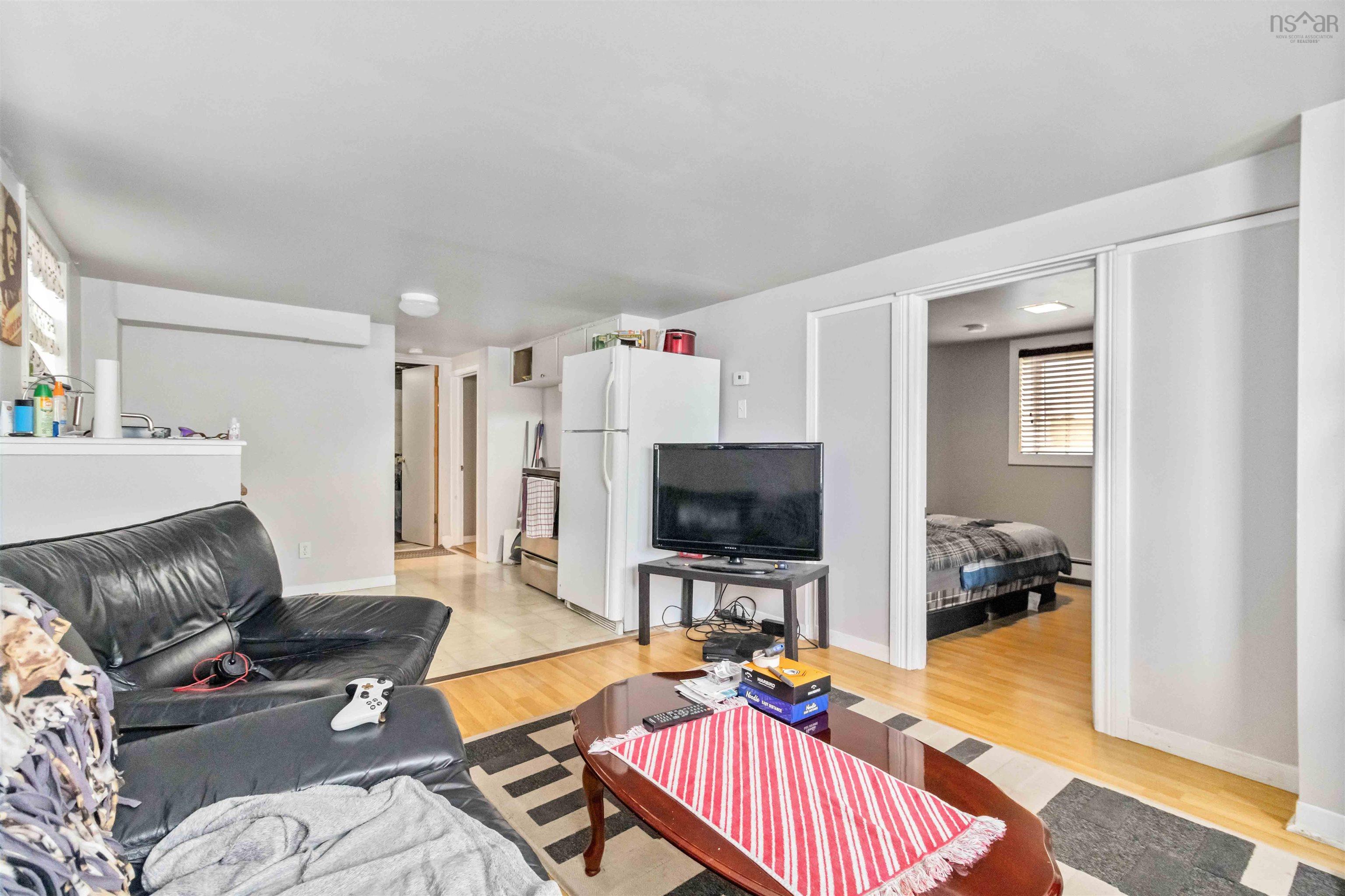 $769,900.00: 36 Sunnybrae Avenue, Halifax