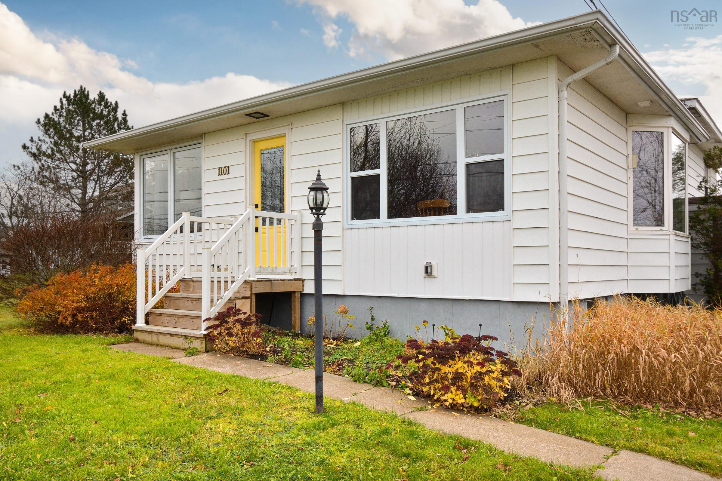 $315,000.00: 1101 Main Street, Glace Bay