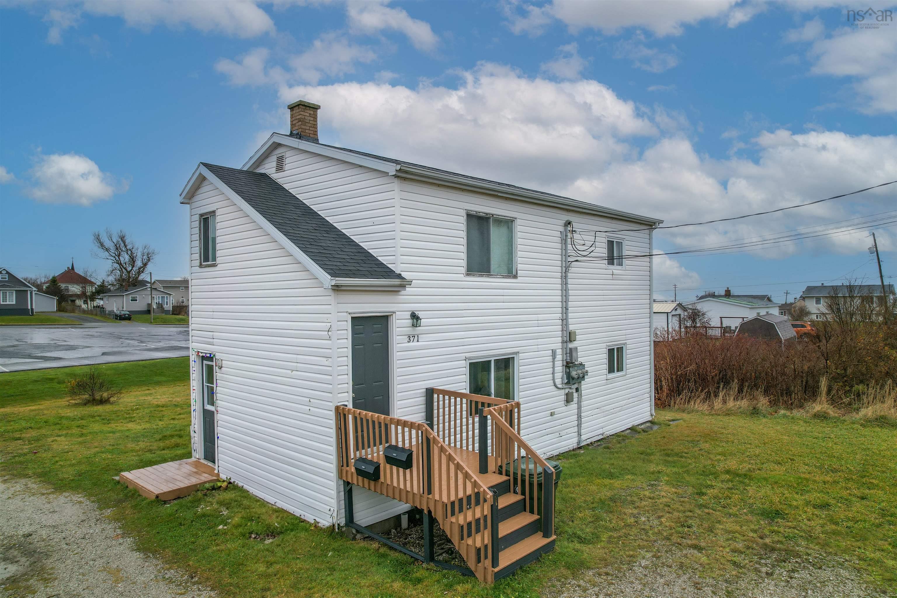 $164,900.00: 371 Eighth Street, New Waterford