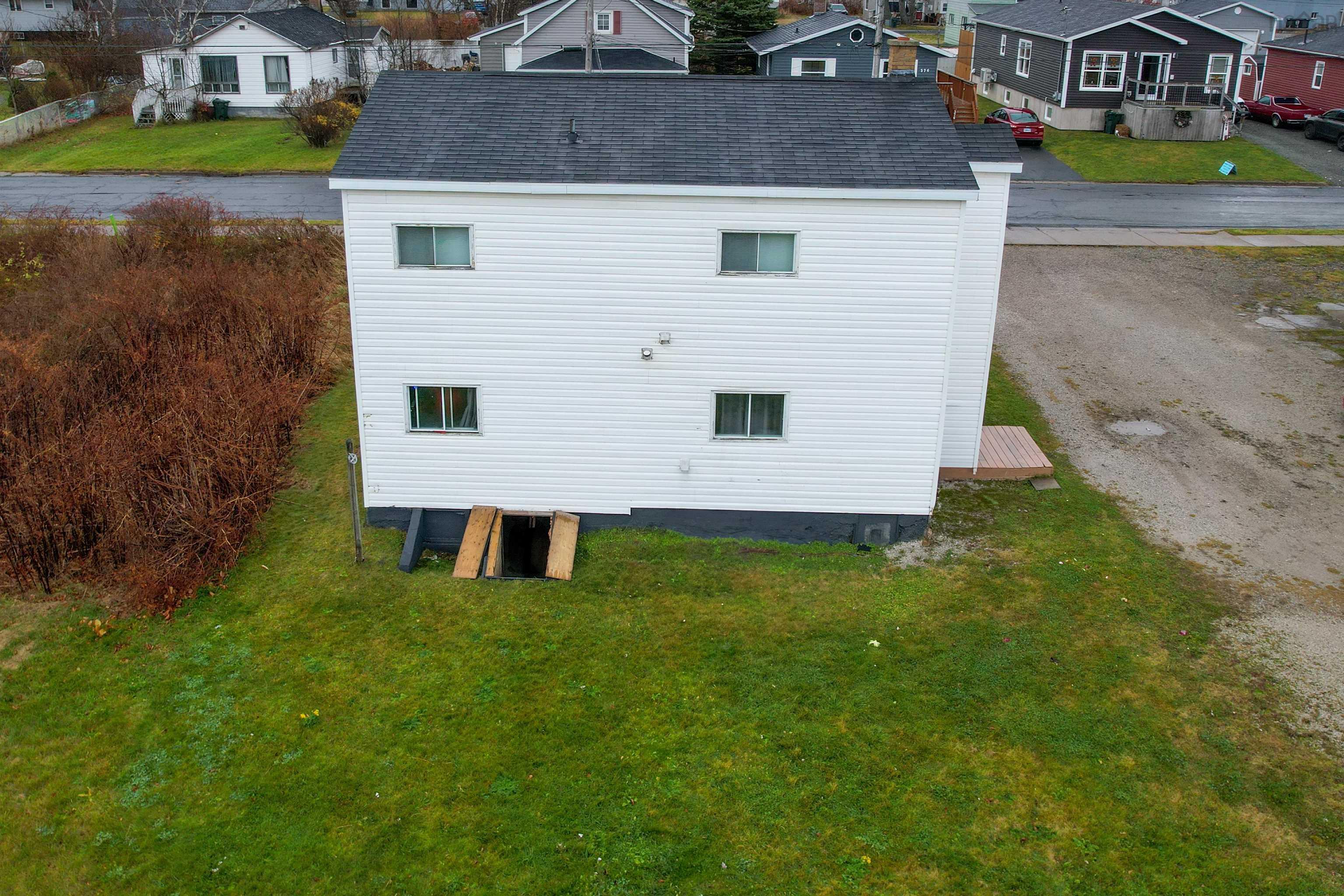 $164,900.00: 371 Eighth Street, New Waterford