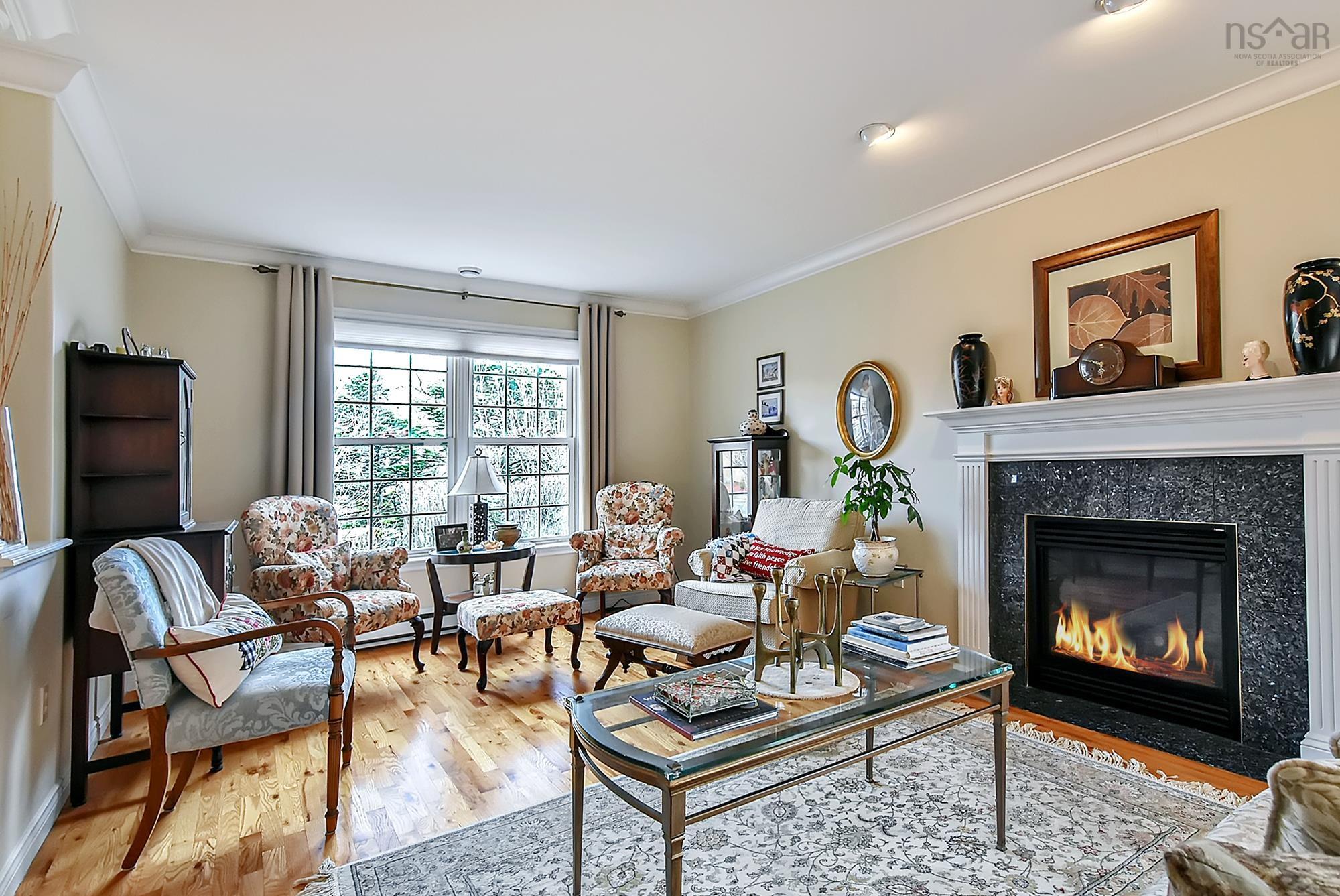 $745,000.00: 8 Compass Rose Court, Bedford
