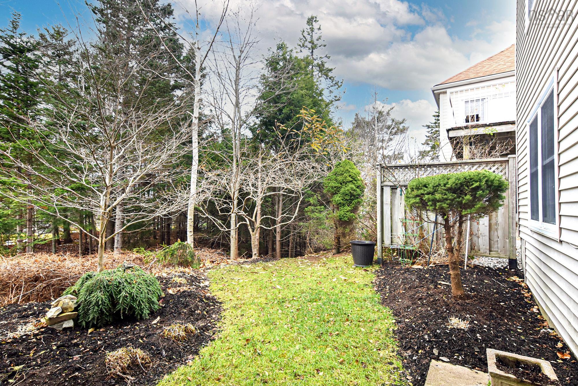 $745,000.00: 8 Compass Rose Court, Bedford