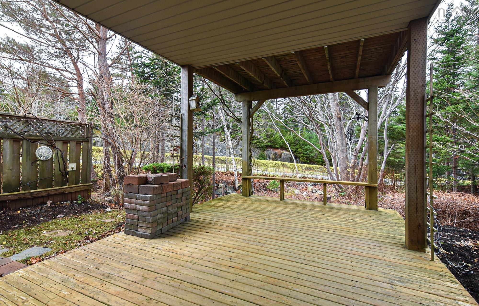 $745,000.00: 8 Compass Rose Court, Bedford