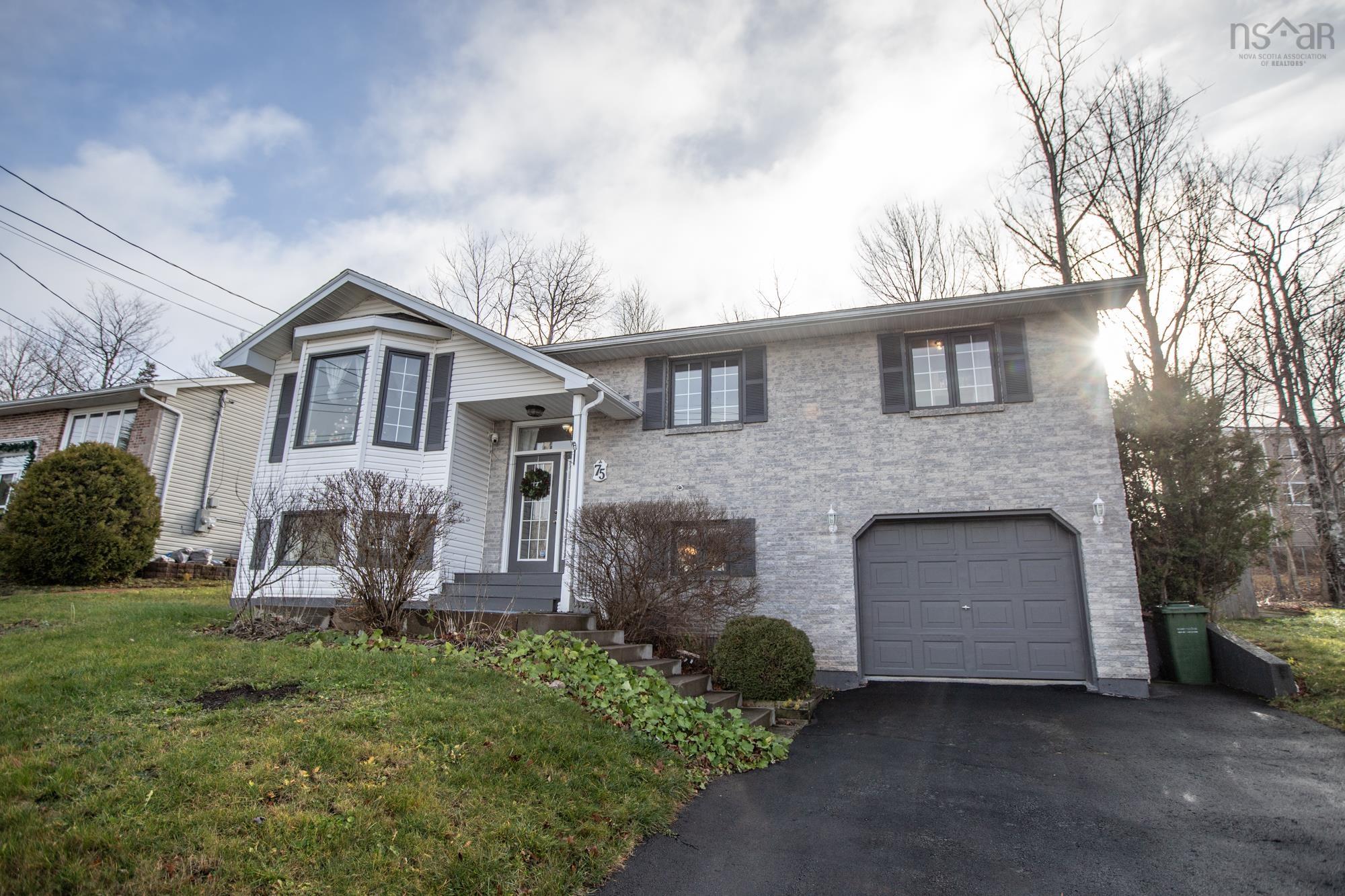 $524,900.00: 75 Oakhill Drive, Lower Sackville