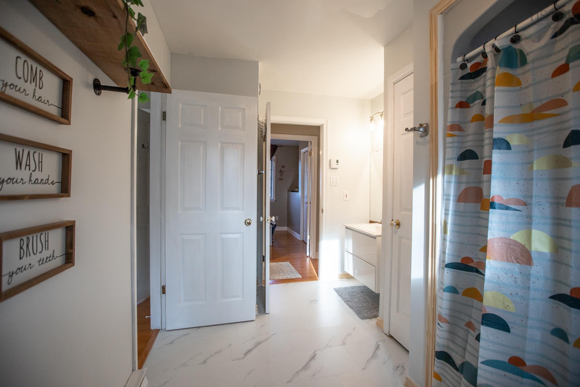 $524,900.00: 75 Oakhill Drive, Lower Sackville