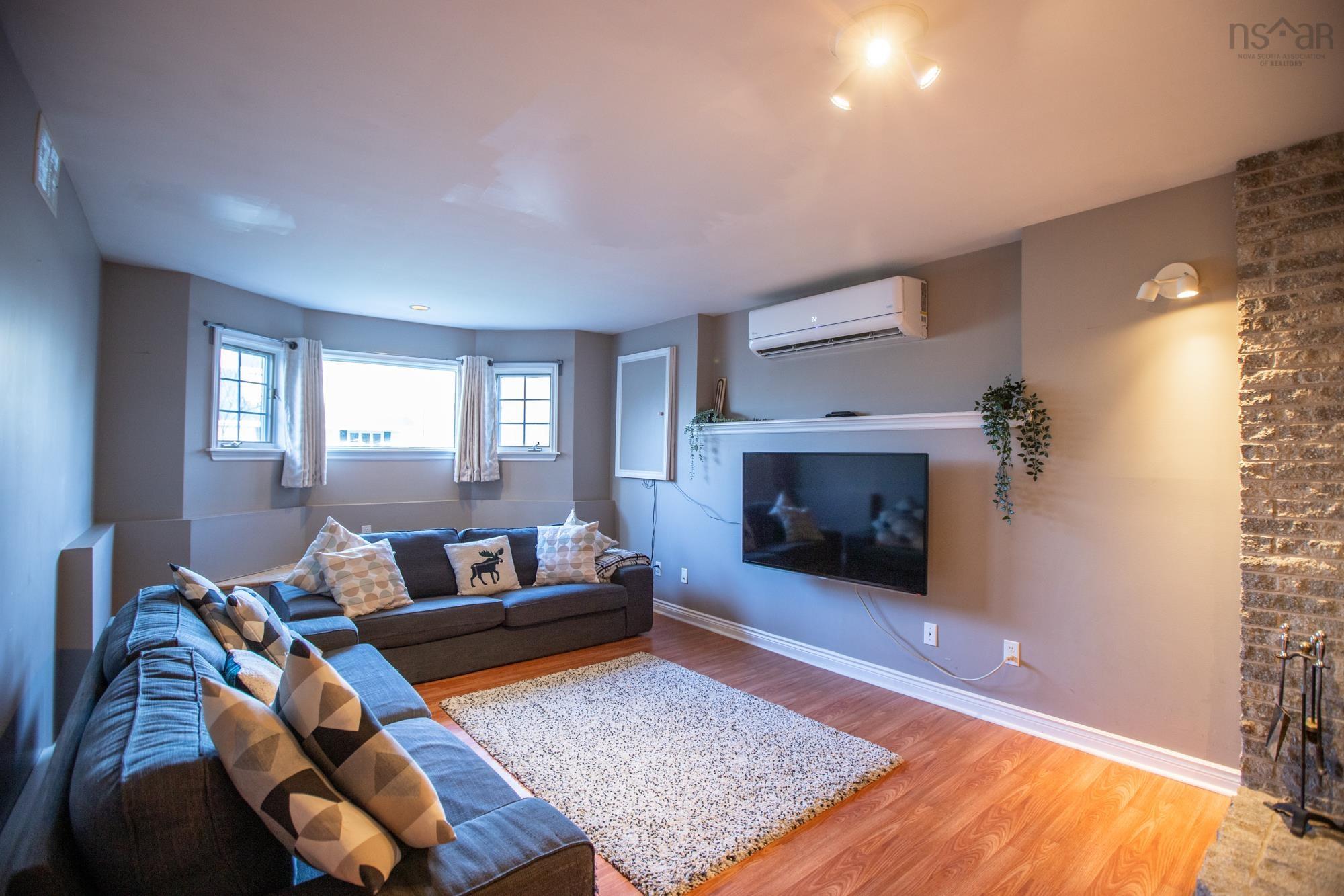 $524,900.00: 75 Oakhill Drive, Lower Sackville