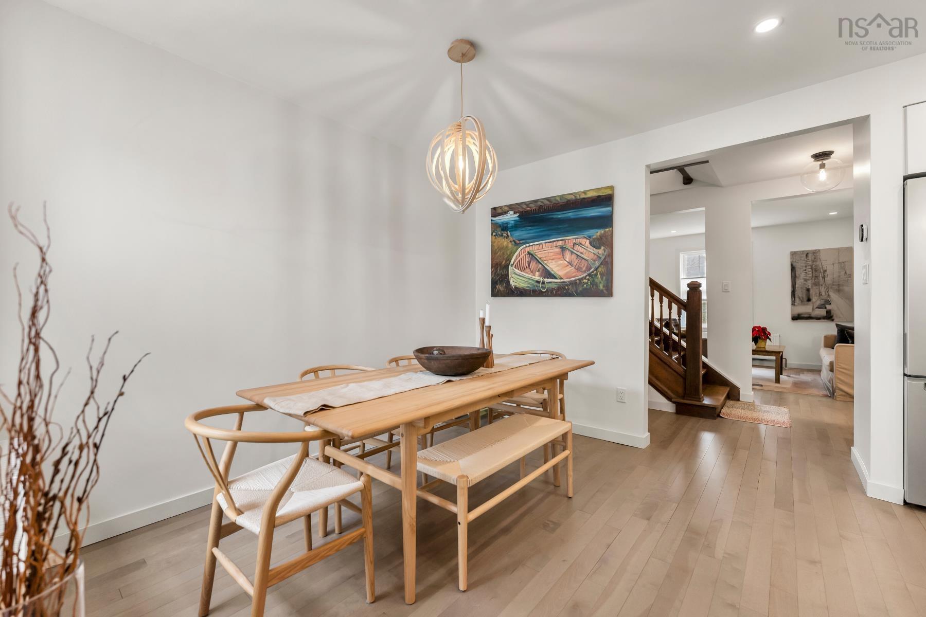 $799,900.00: 5537 Columbus Place, Halifax
