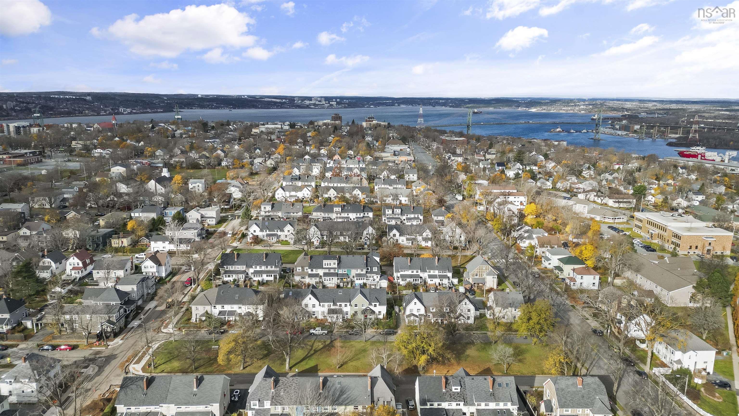 $799,900.00: 5537 Columbus Place, Halifax