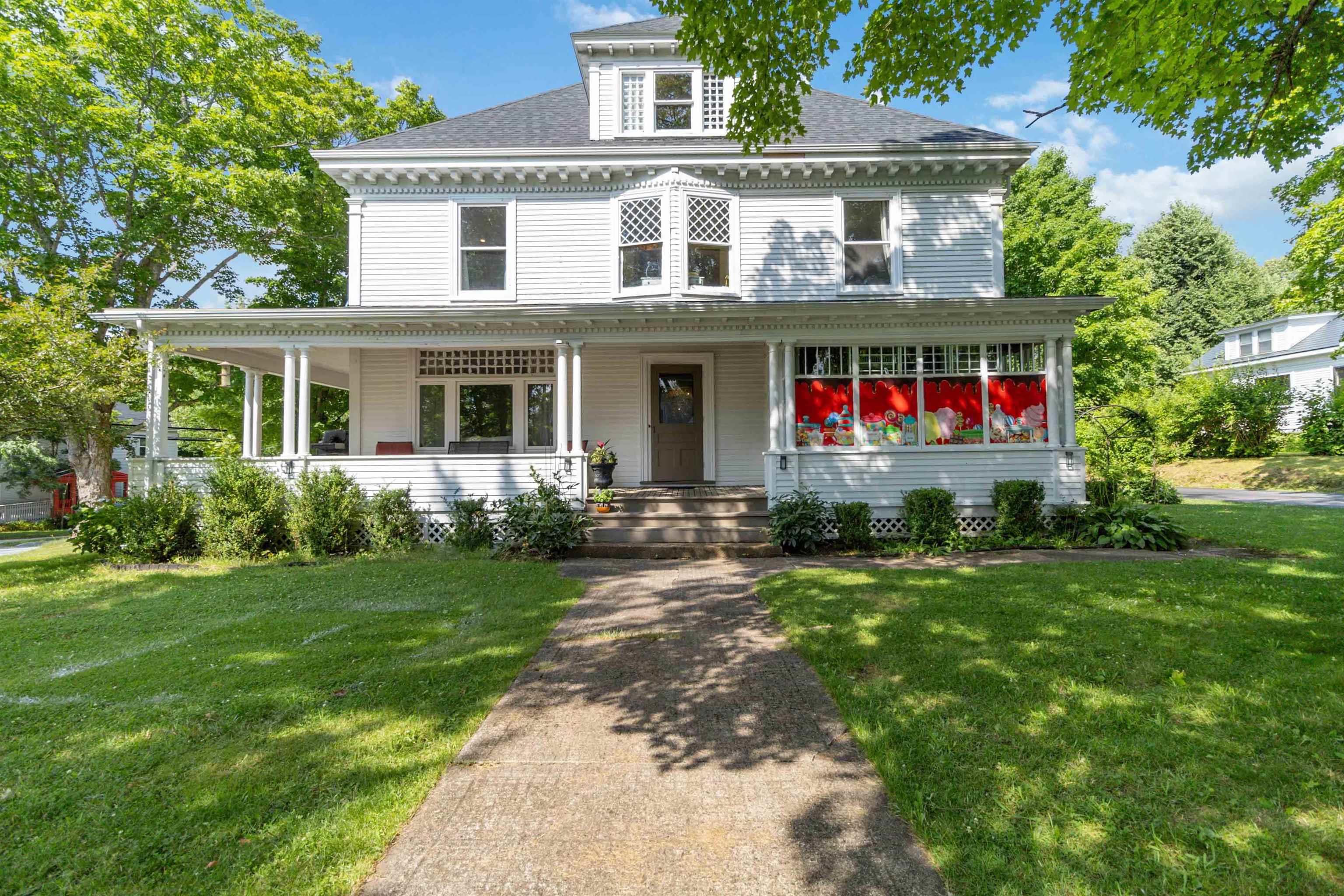 $589,900.00: 126 Queen Street, Bridgewater