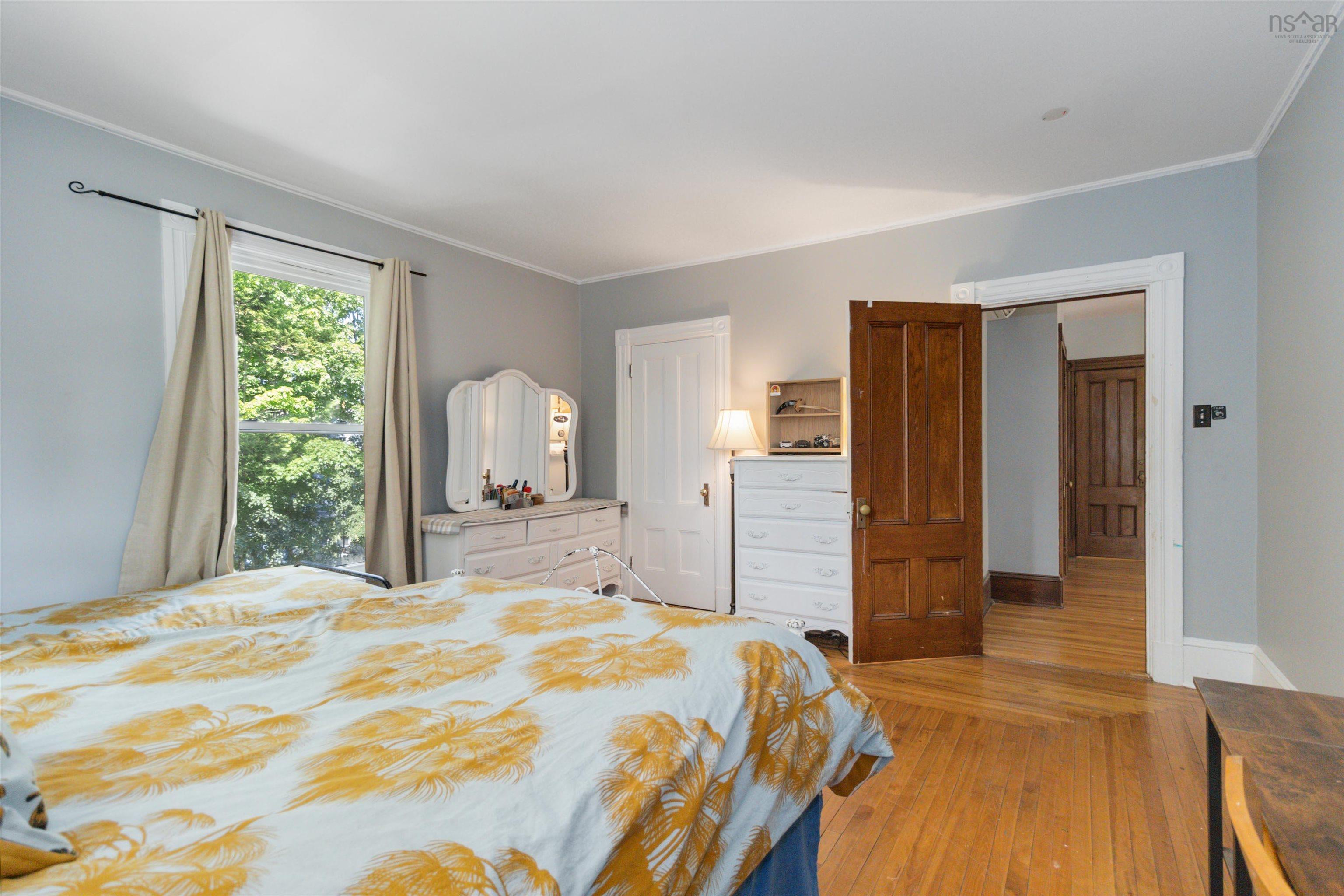 $589,900.00: 126 Queen Street, Bridgewater