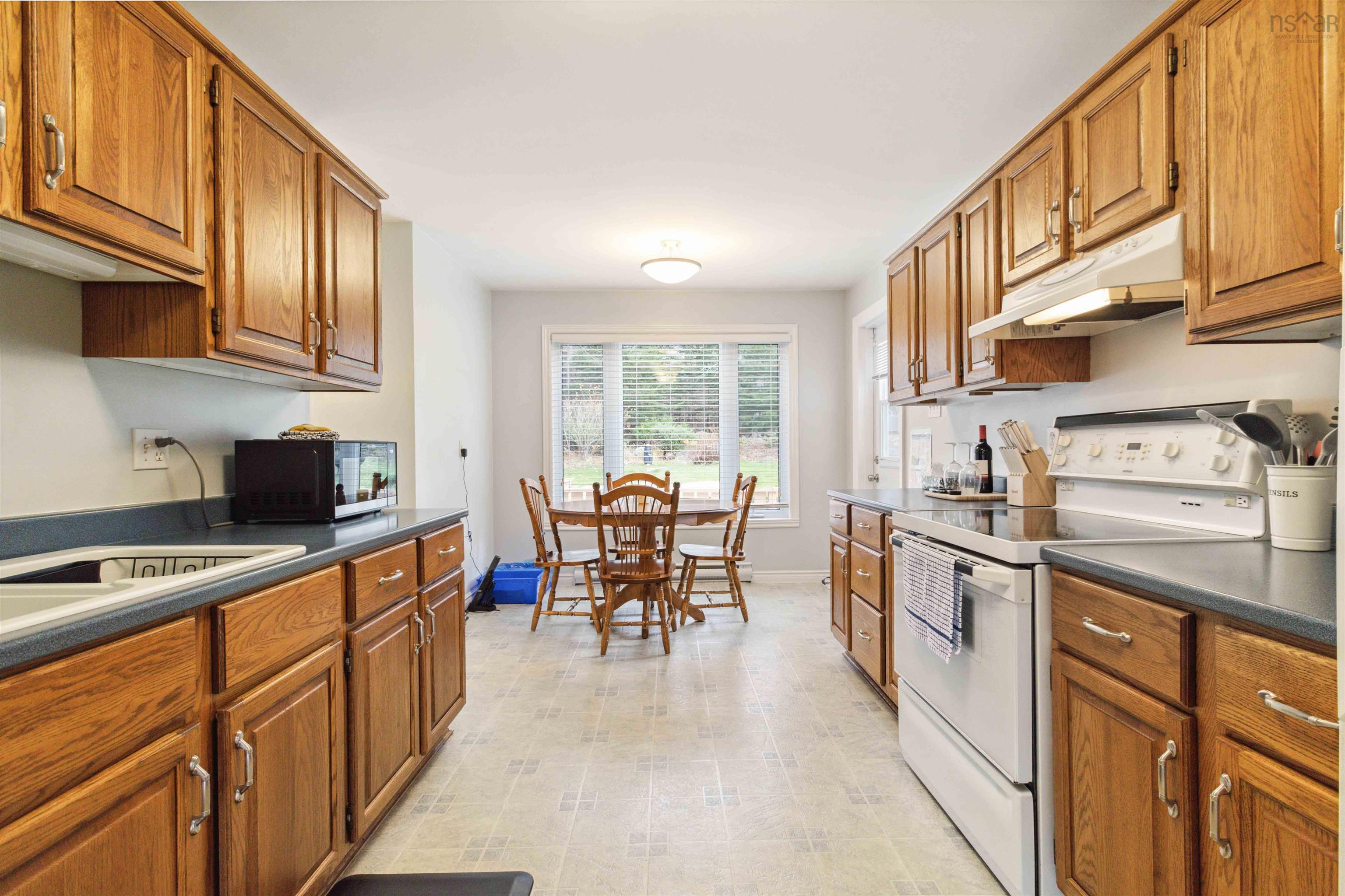 $629,900.00: 31 Barry Allen Drive, Dartmouth