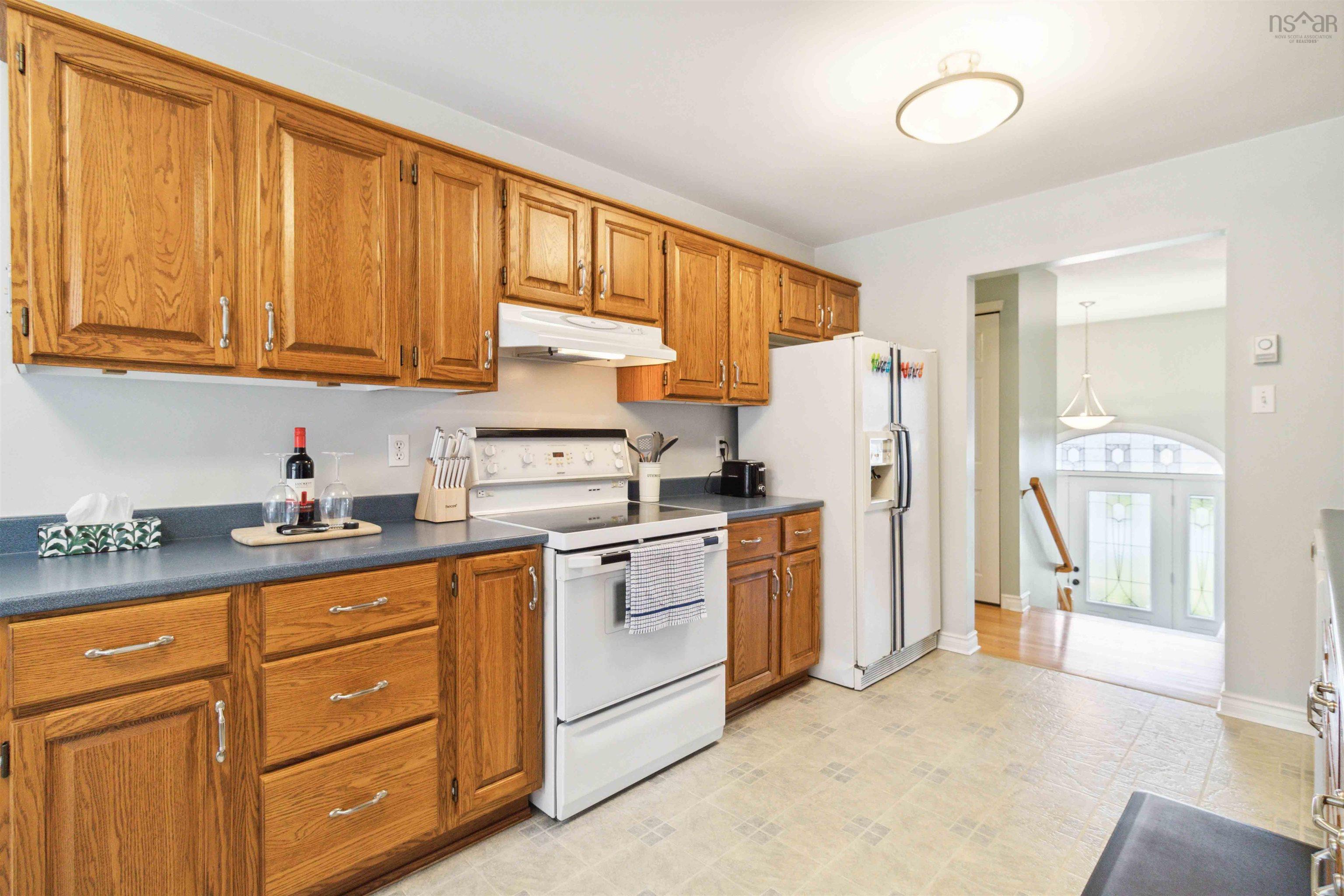 $629,900.00: 31 Barry Allen Drive, Dartmouth