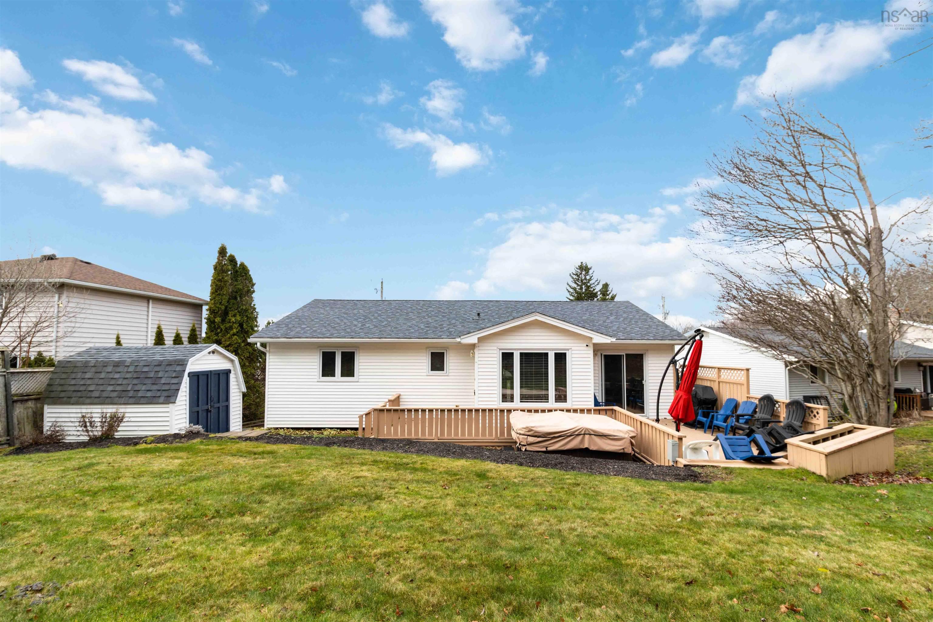 $629,900.00: 31 Barry Allen Drive, Dartmouth