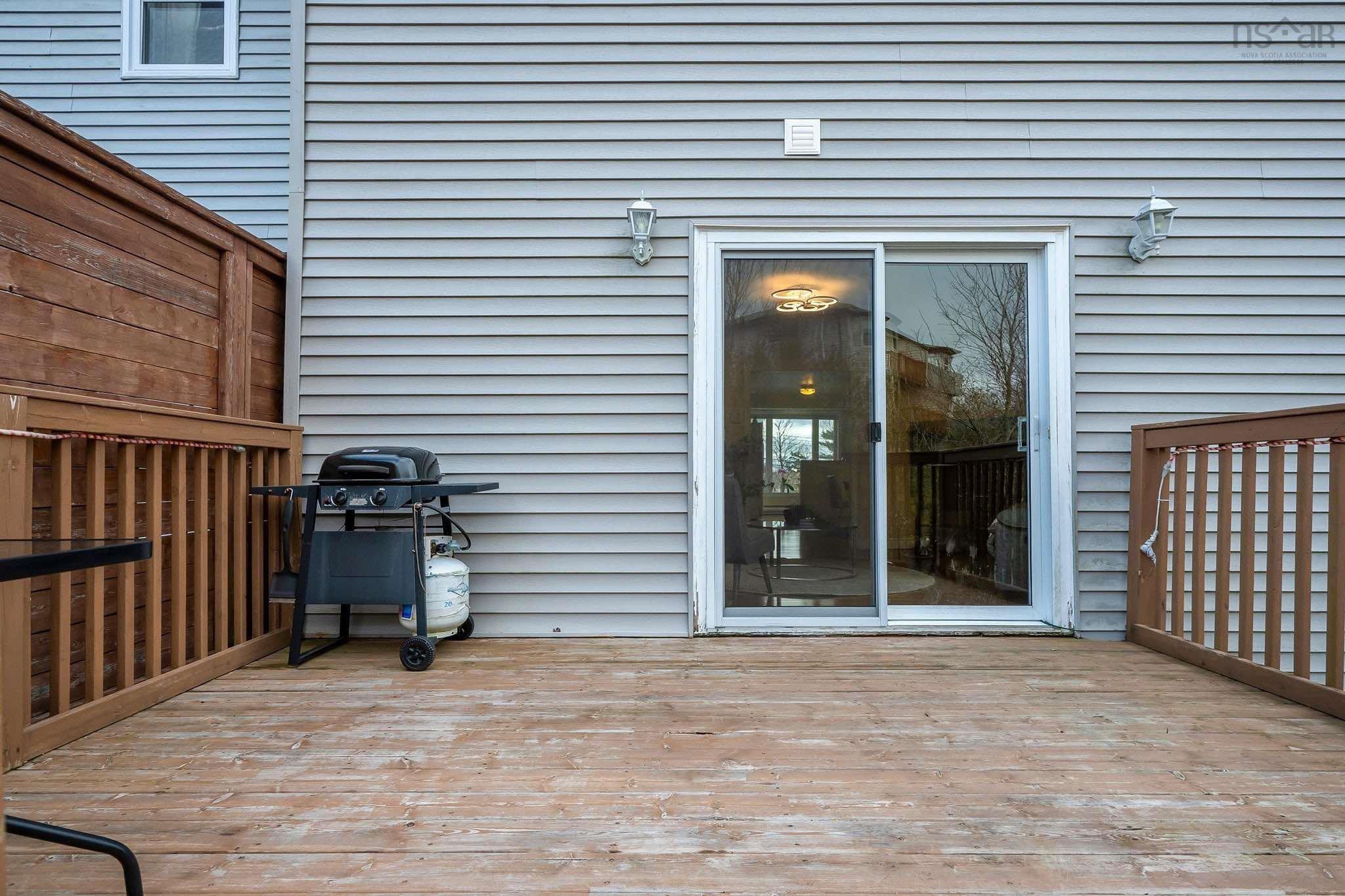 $549,000.00: 116 Basinview Drive, Bedford