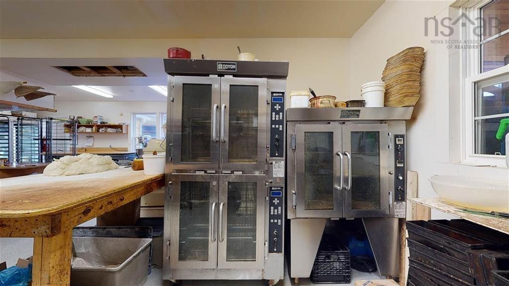 $799,000.00: 358-360 St George Street, Annapolis Royal