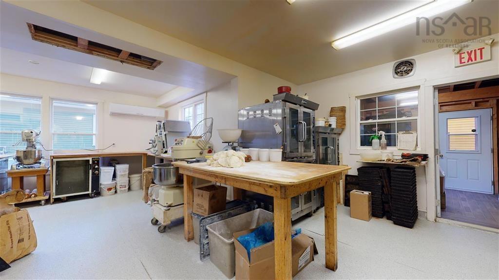 $799,000.00: 358-360 St George Street, Annapolis Royal