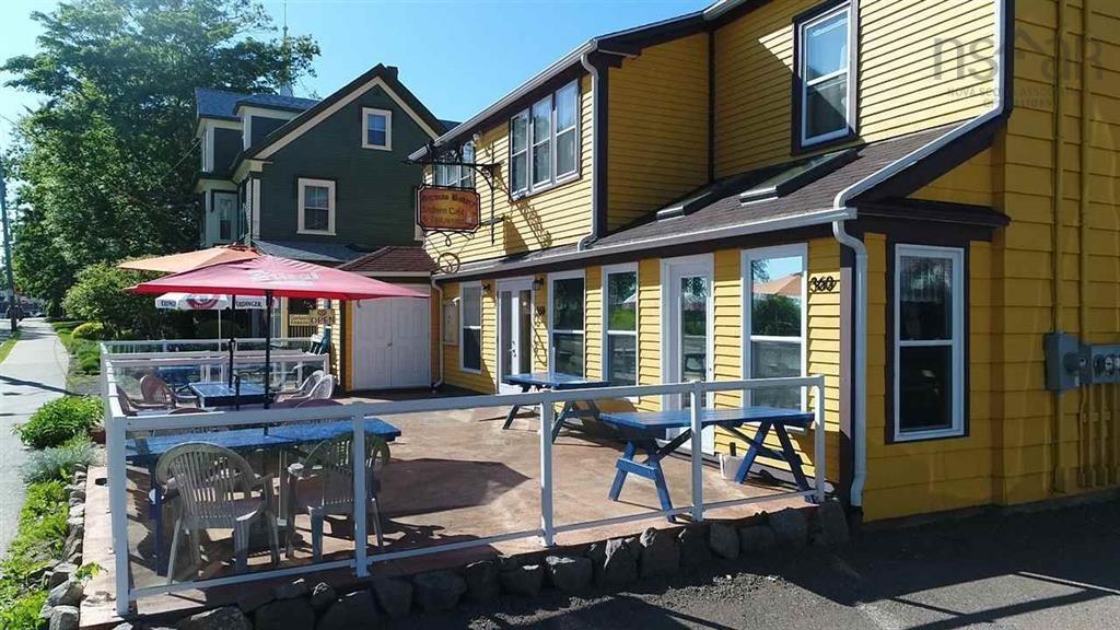 $799,000.00: 358-360 St George Street, Annapolis Royal