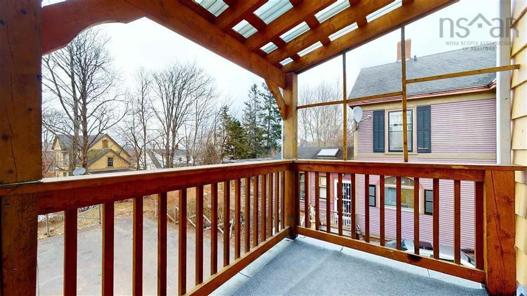 $799,000.00: 358-360 St George Street, Annapolis Royal