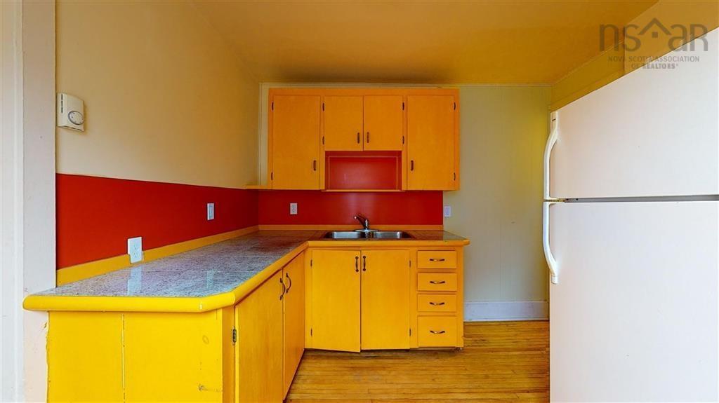 $799,000.00: 358-360 St George Street, Annapolis Royal