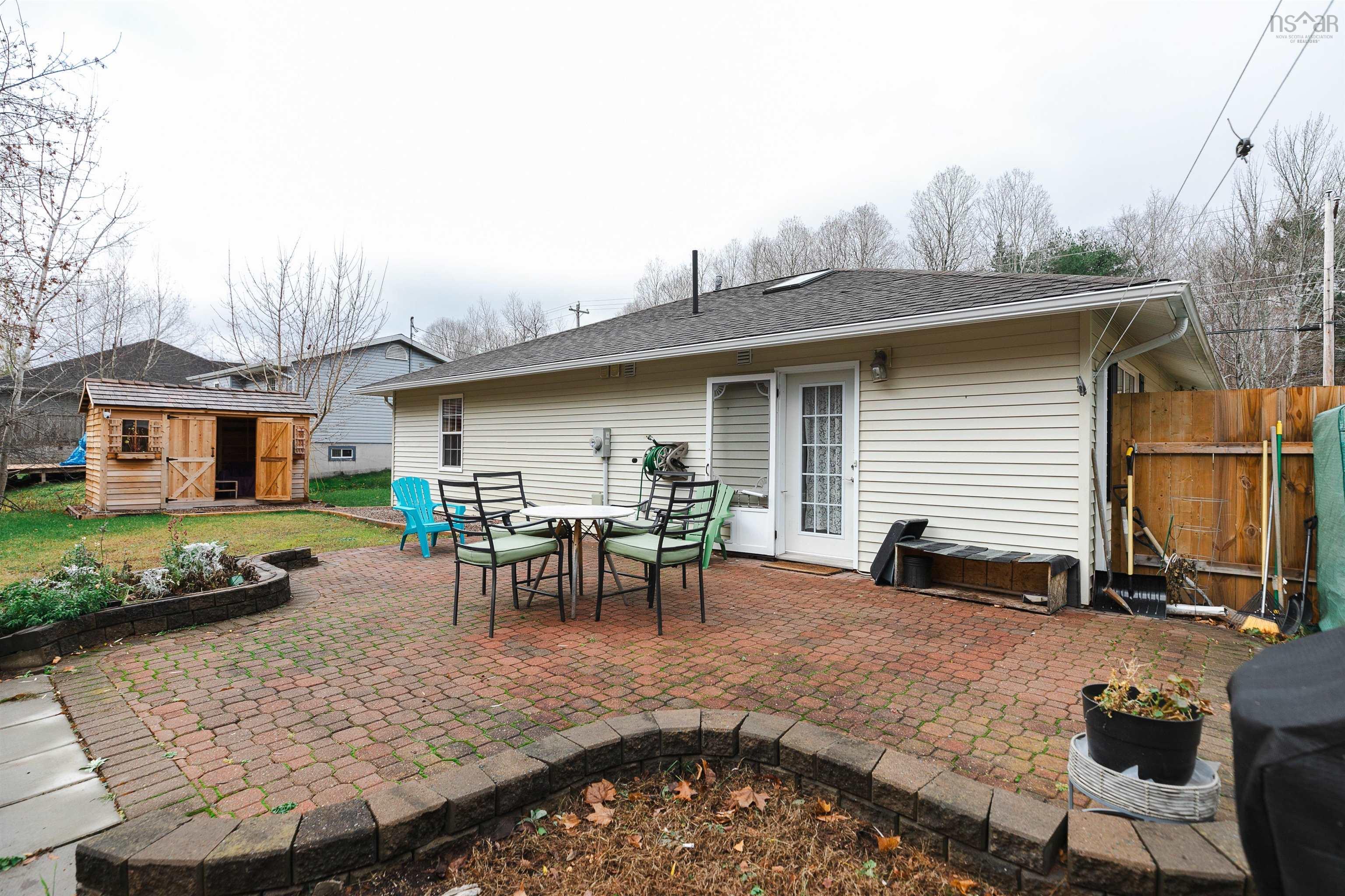 $359,900.00: 79 Highbury Road, New Minas