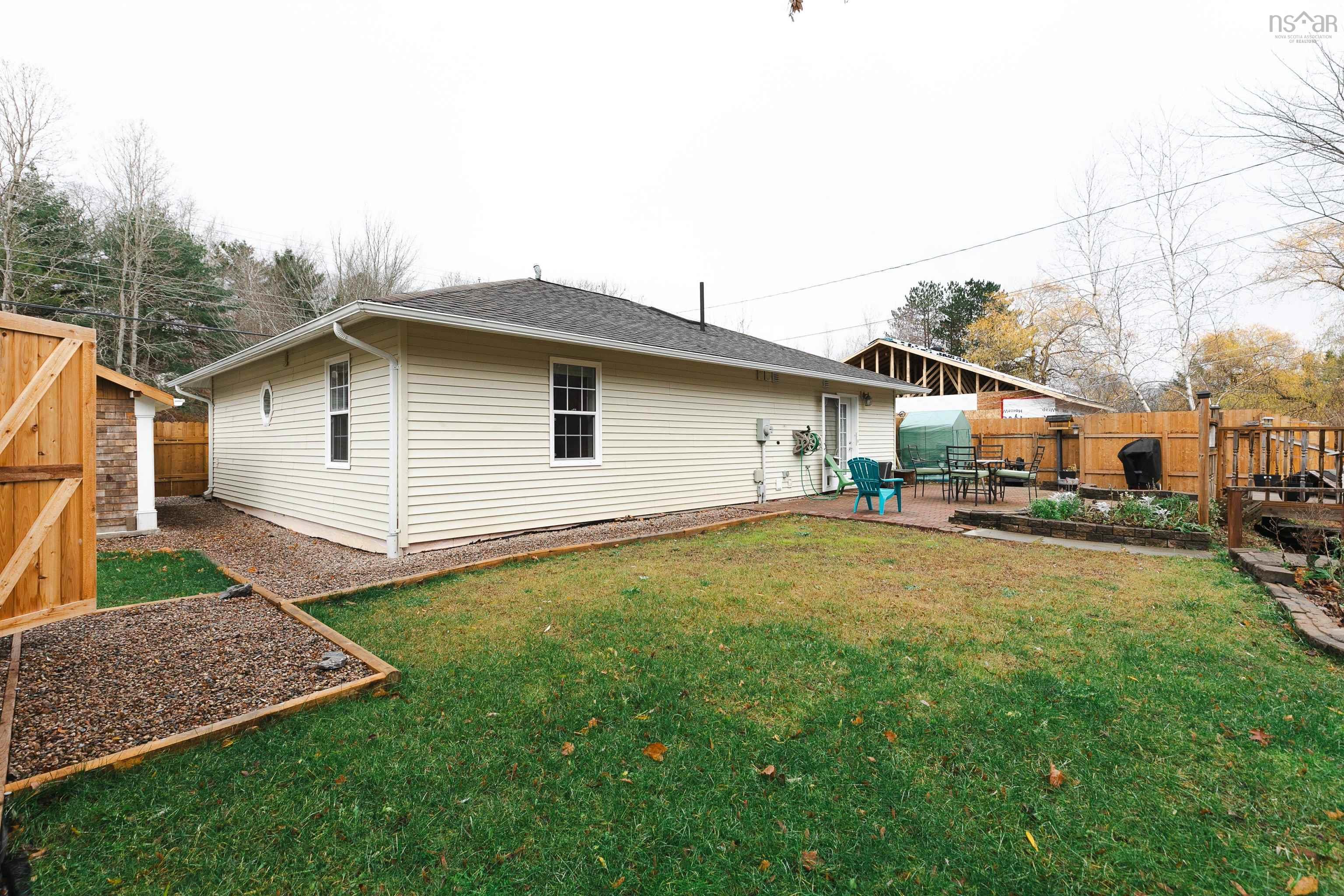 $359,900.00: 79 Highbury Road, New Minas