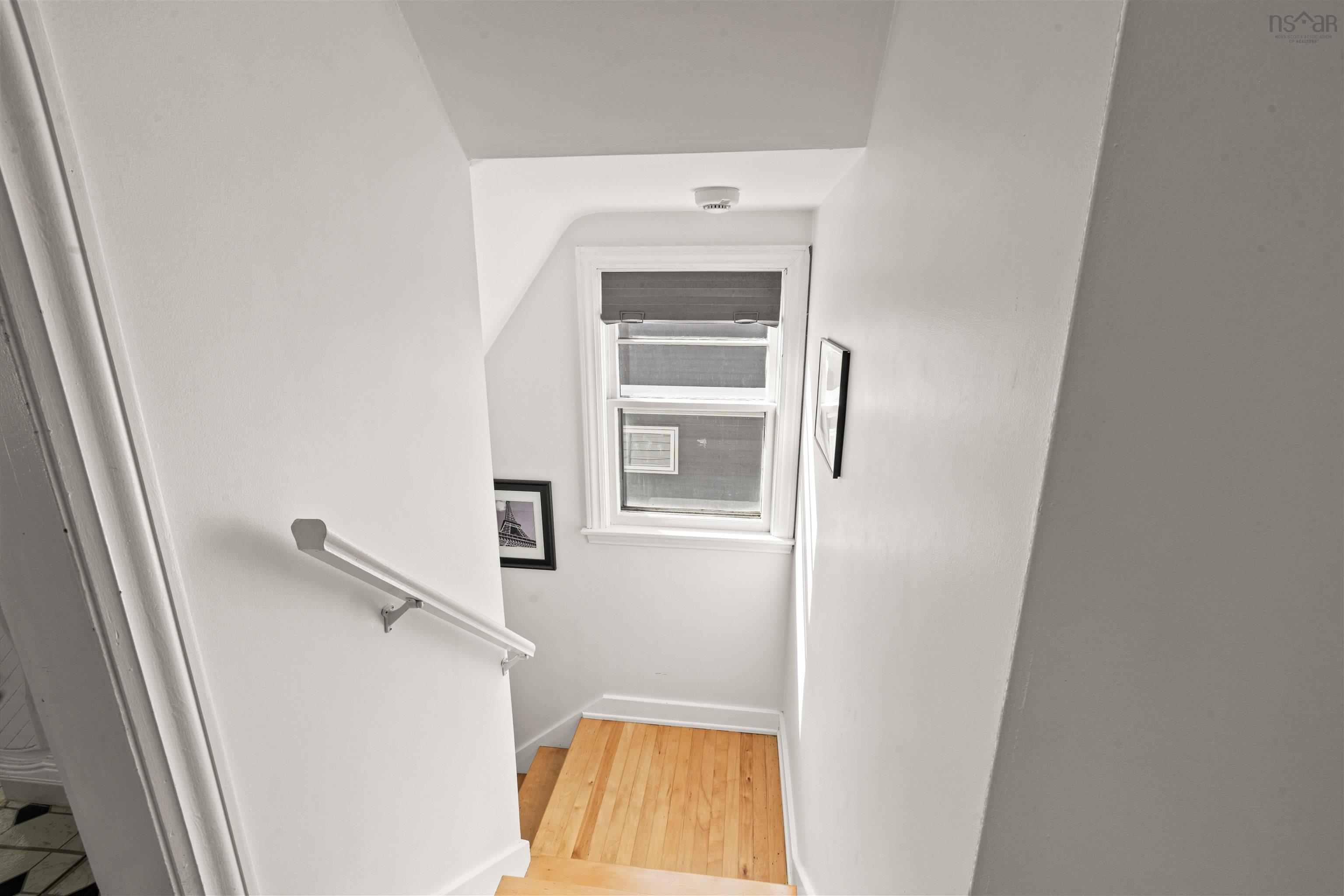 $549,900.00: 9 Garden Drive, Dartmouth