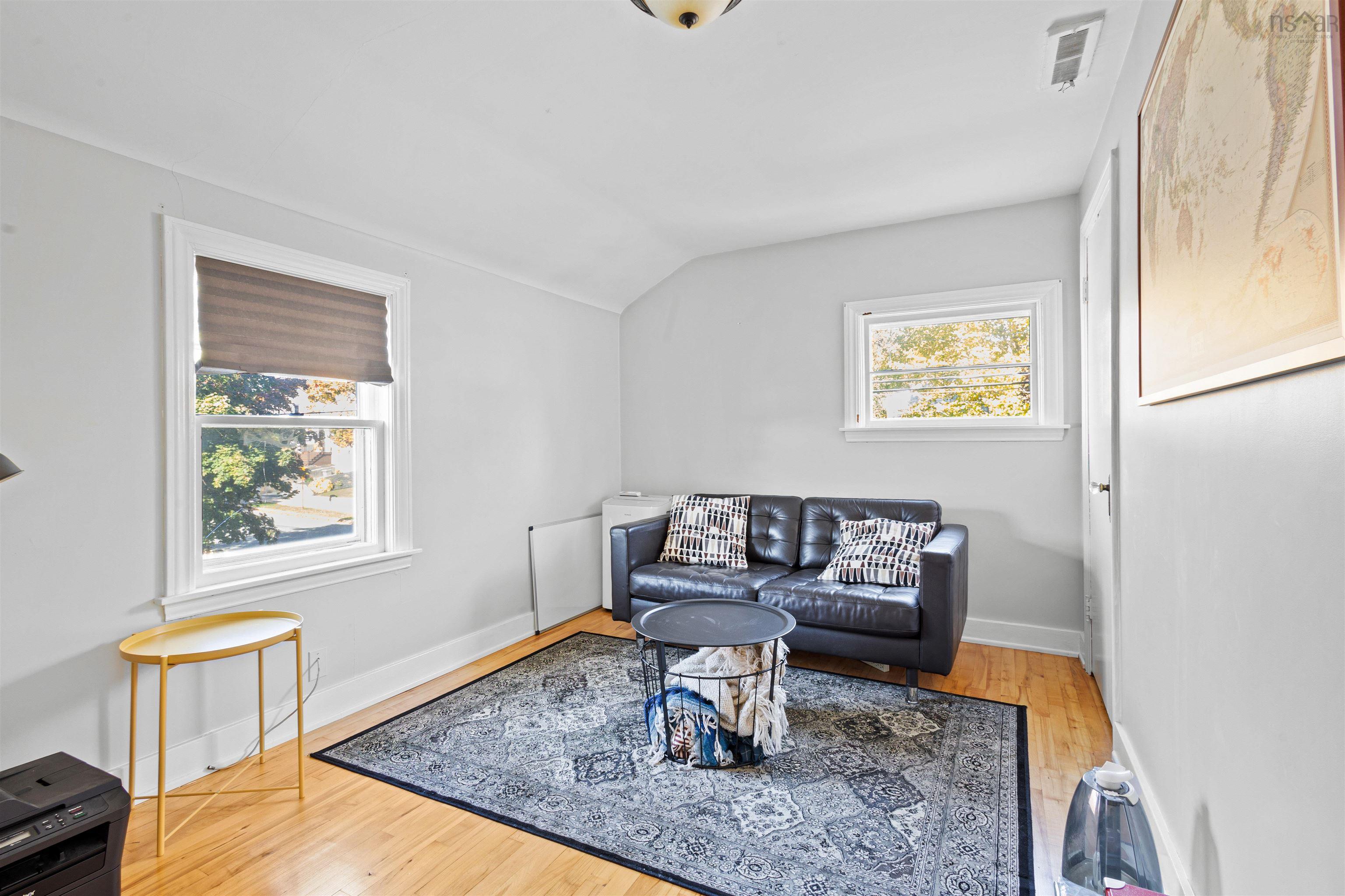 $549,900.00: 9 Garden Drive, Dartmouth