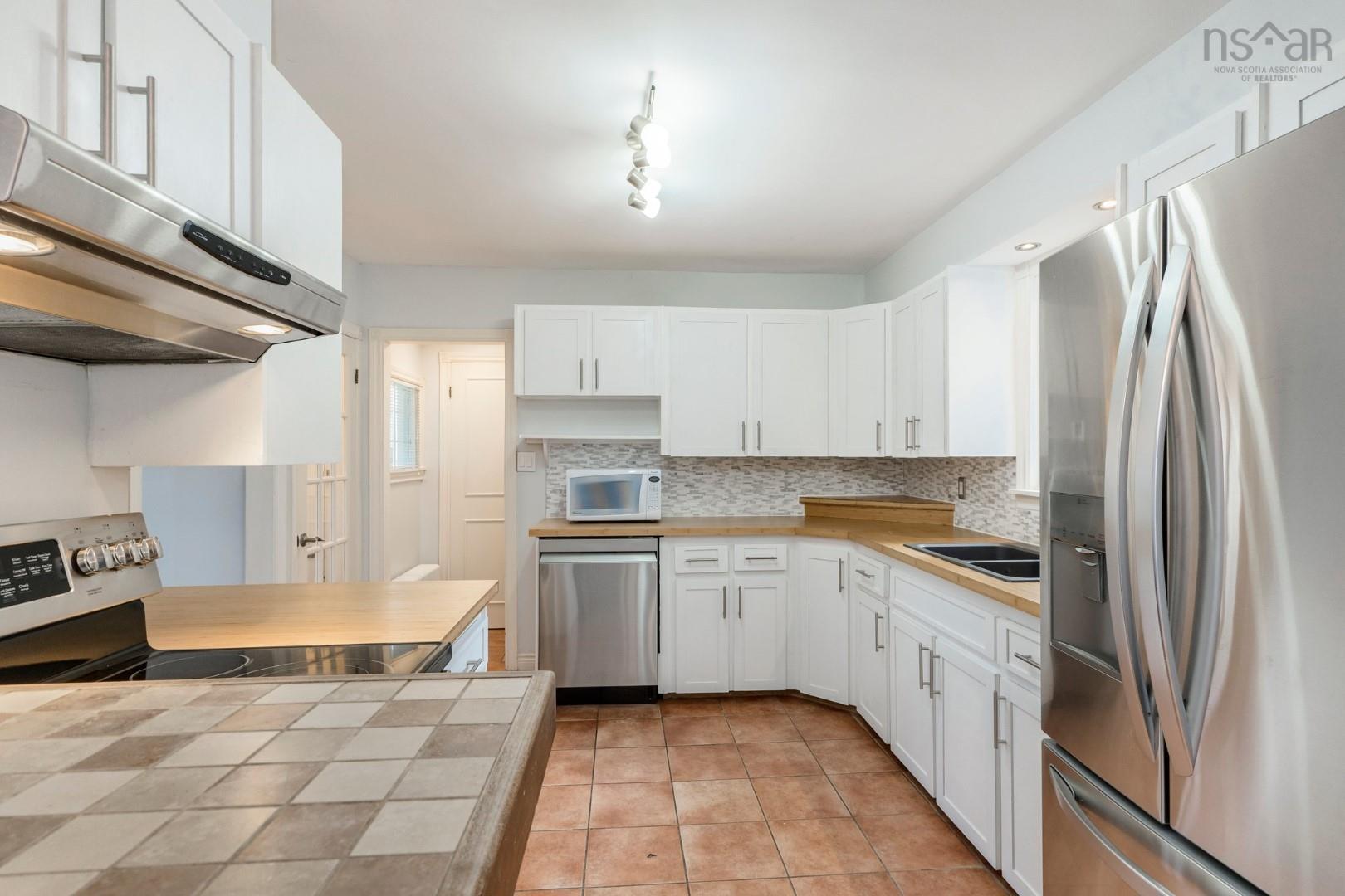 $674,900.00: 35 Fenwood Road, Halifax