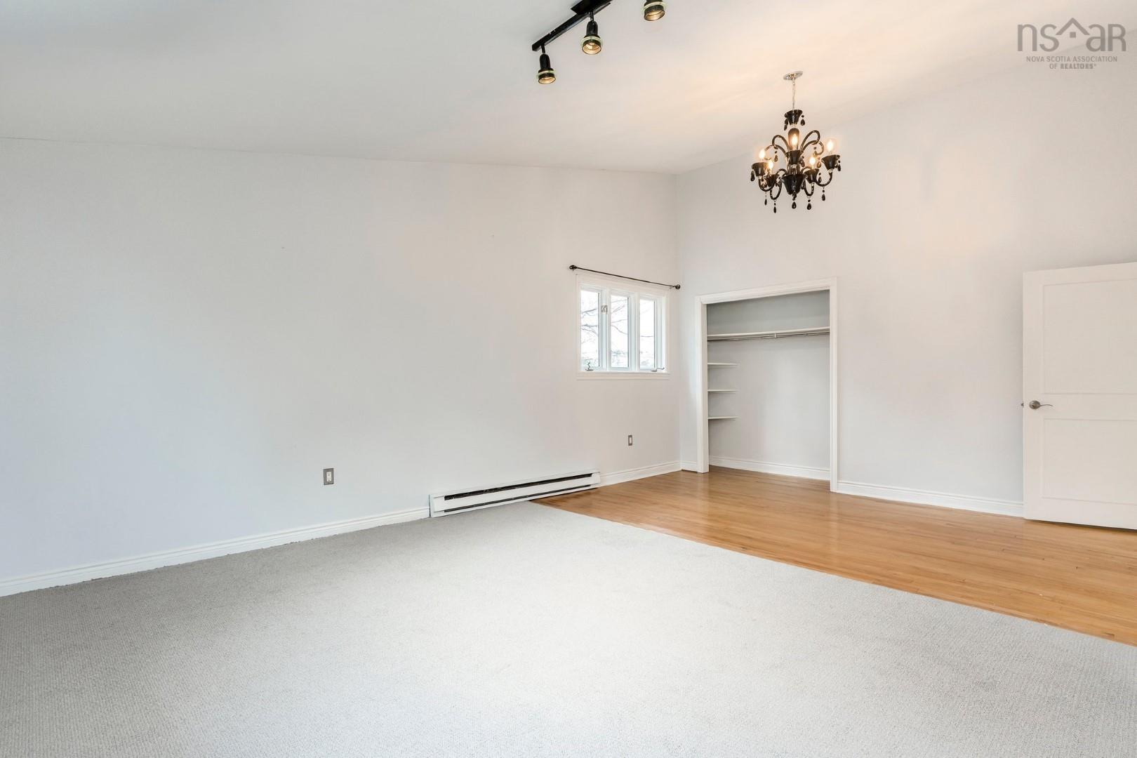 $674,900.00: 35 Fenwood Road, Halifax