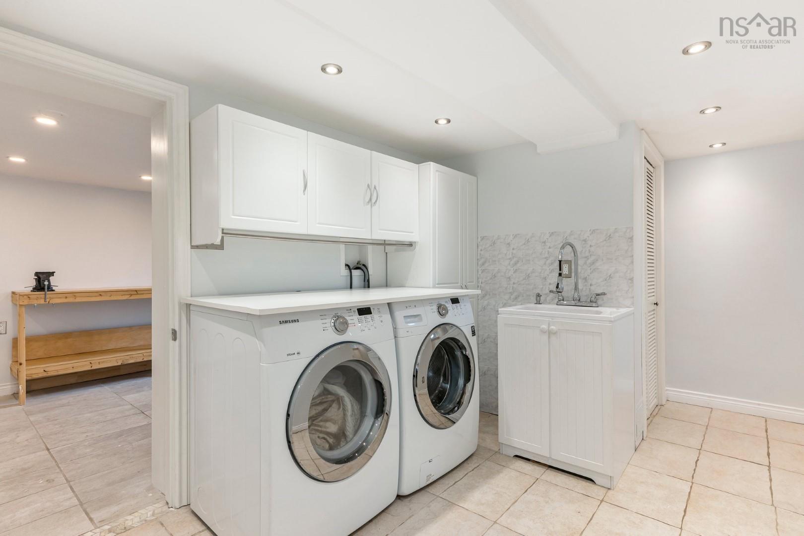 $674,900.00: 35 Fenwood Road, Halifax