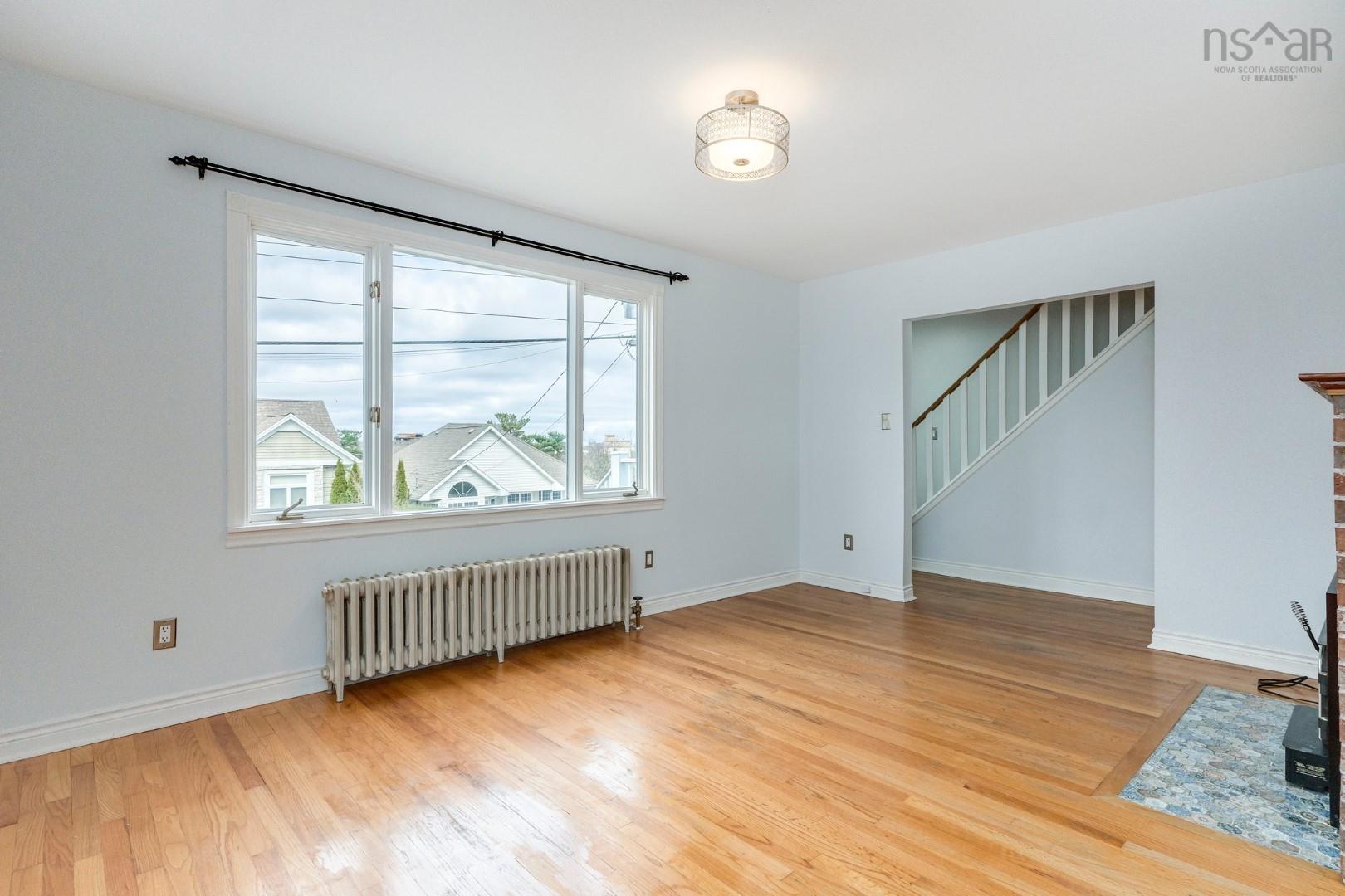 $674,900.00: 35 Fenwood Road, Halifax