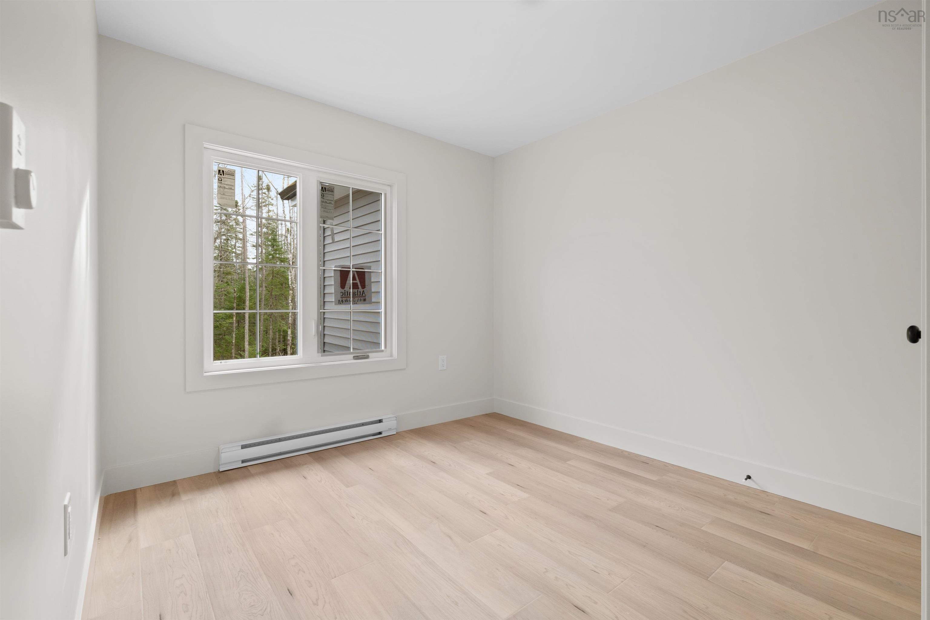 $649,900.00: 88/90 Elmwood Drive, Elmsdale