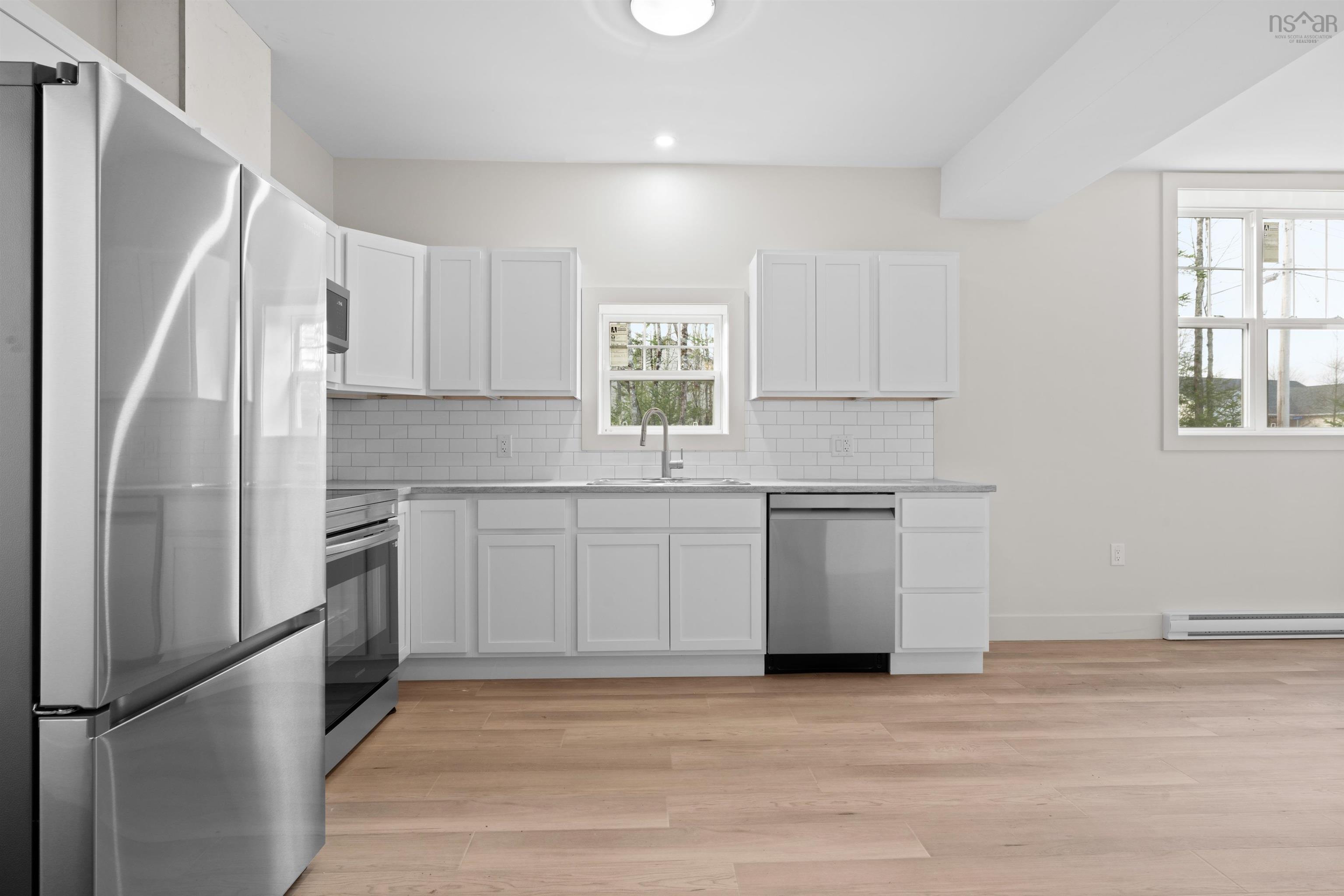 $649,900.00: 88/90 Elmwood Drive, Elmsdale