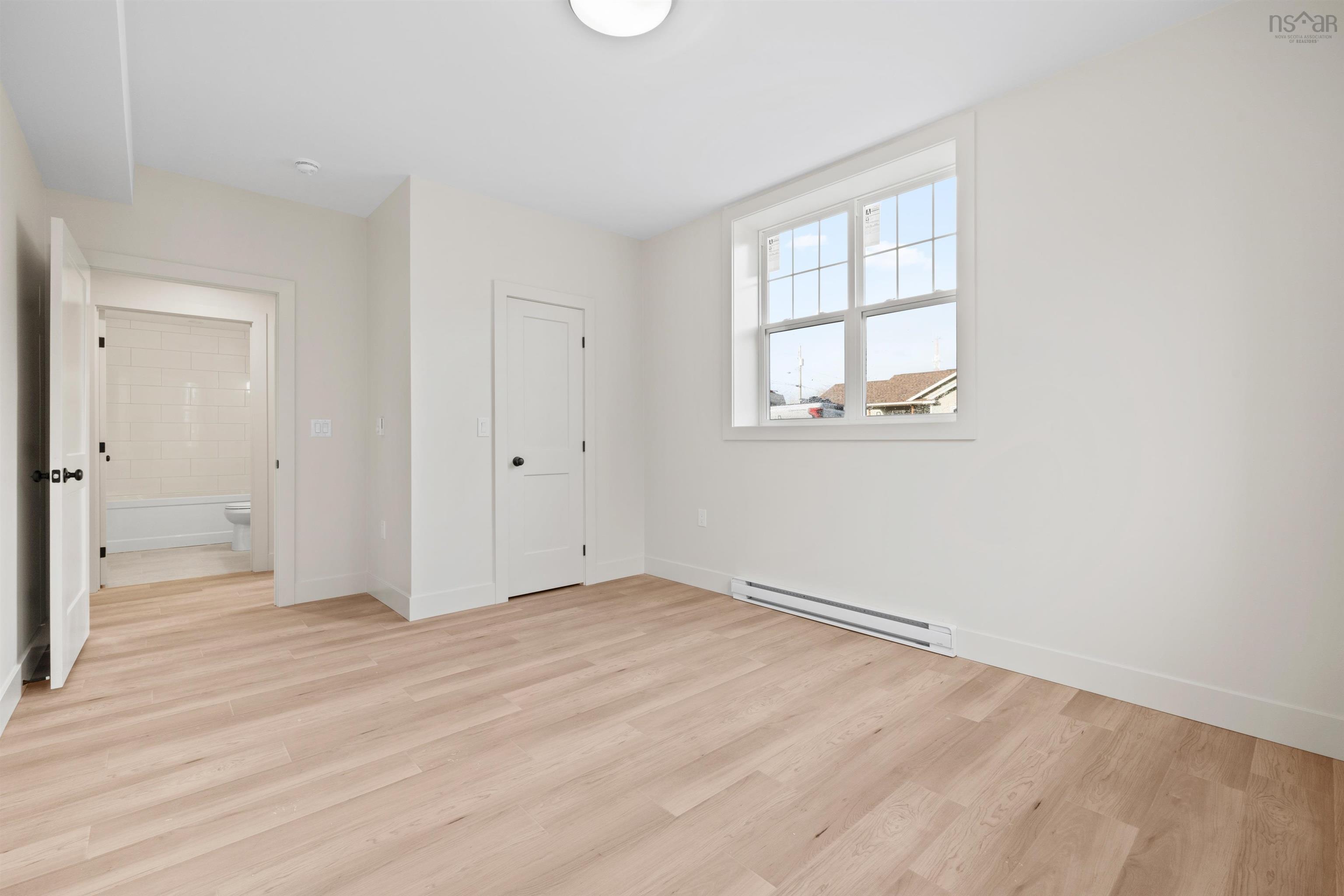 $649,900.00: 88/90 Elmwood Drive, Elmsdale
