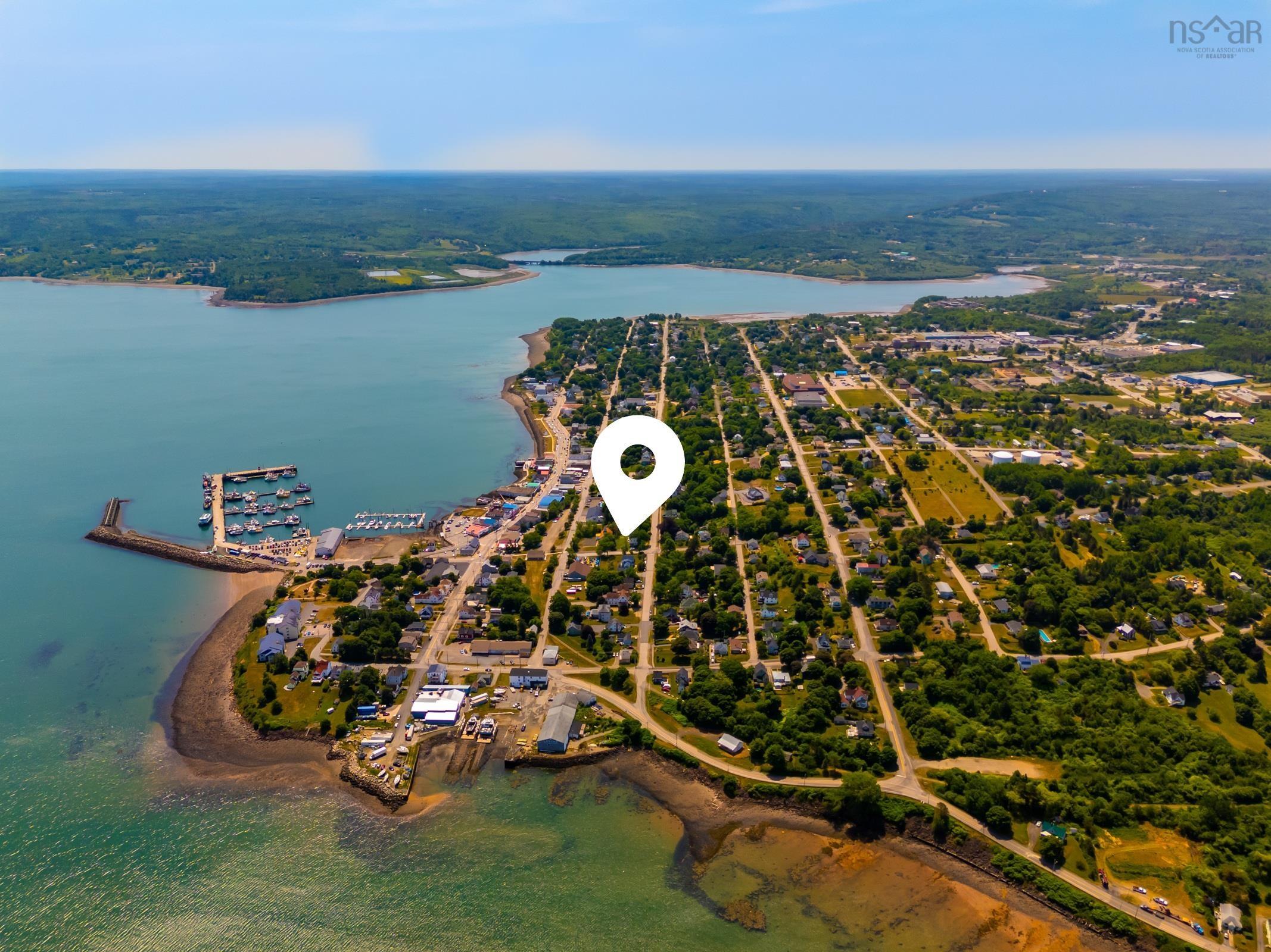 $400,000.00: 19 Prince William Street, Digby